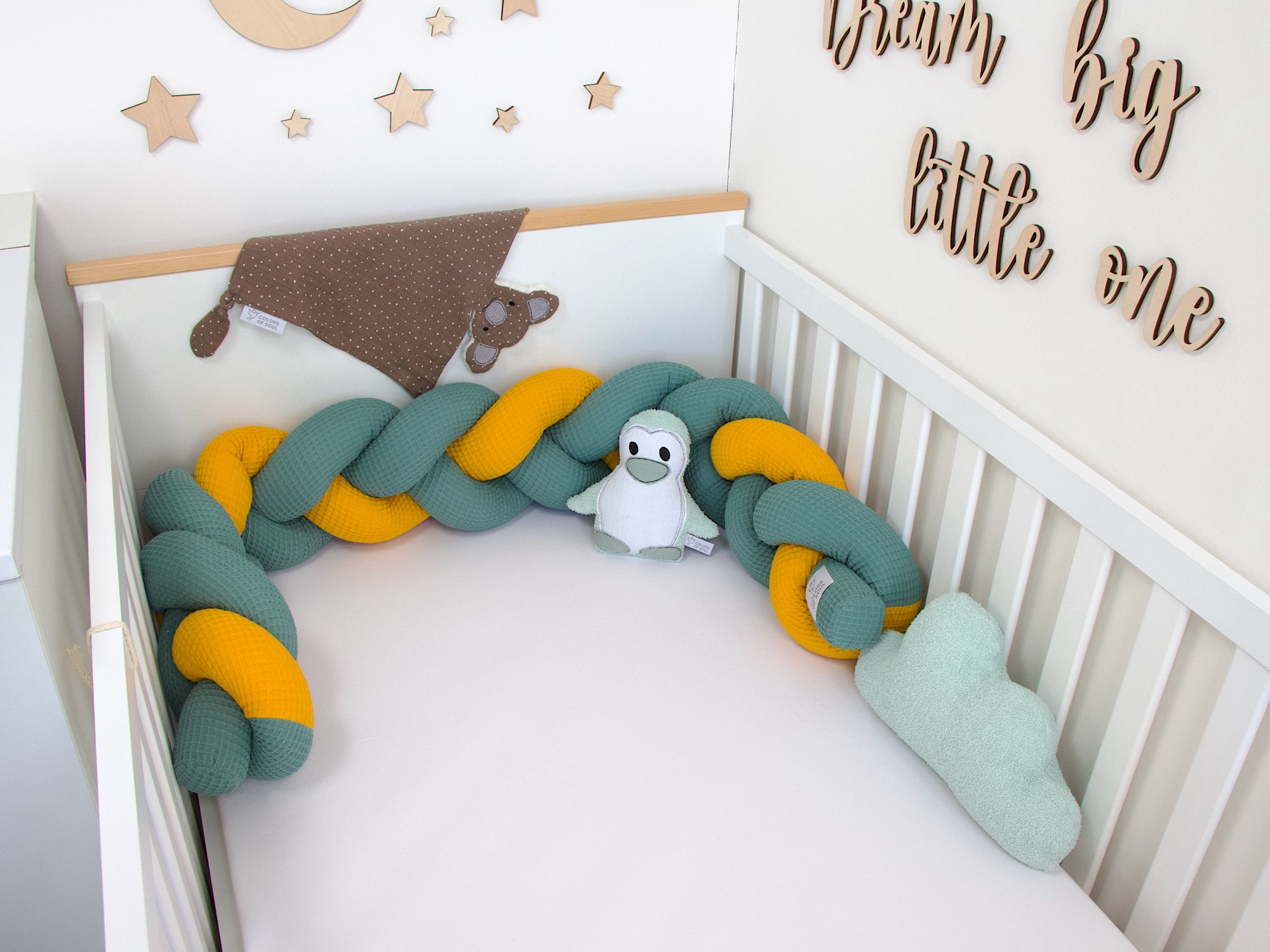 Geflochtene Bettschlange – Waffelpique altgrün, altgrün, gelb für das Babyzimmer