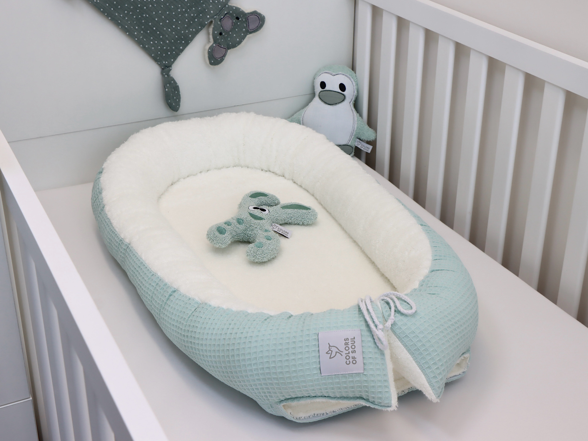 Hochwertiges Babynest Pastellmint – handgefertigt aus Öko-Tex-zertifizierter Baumwolle