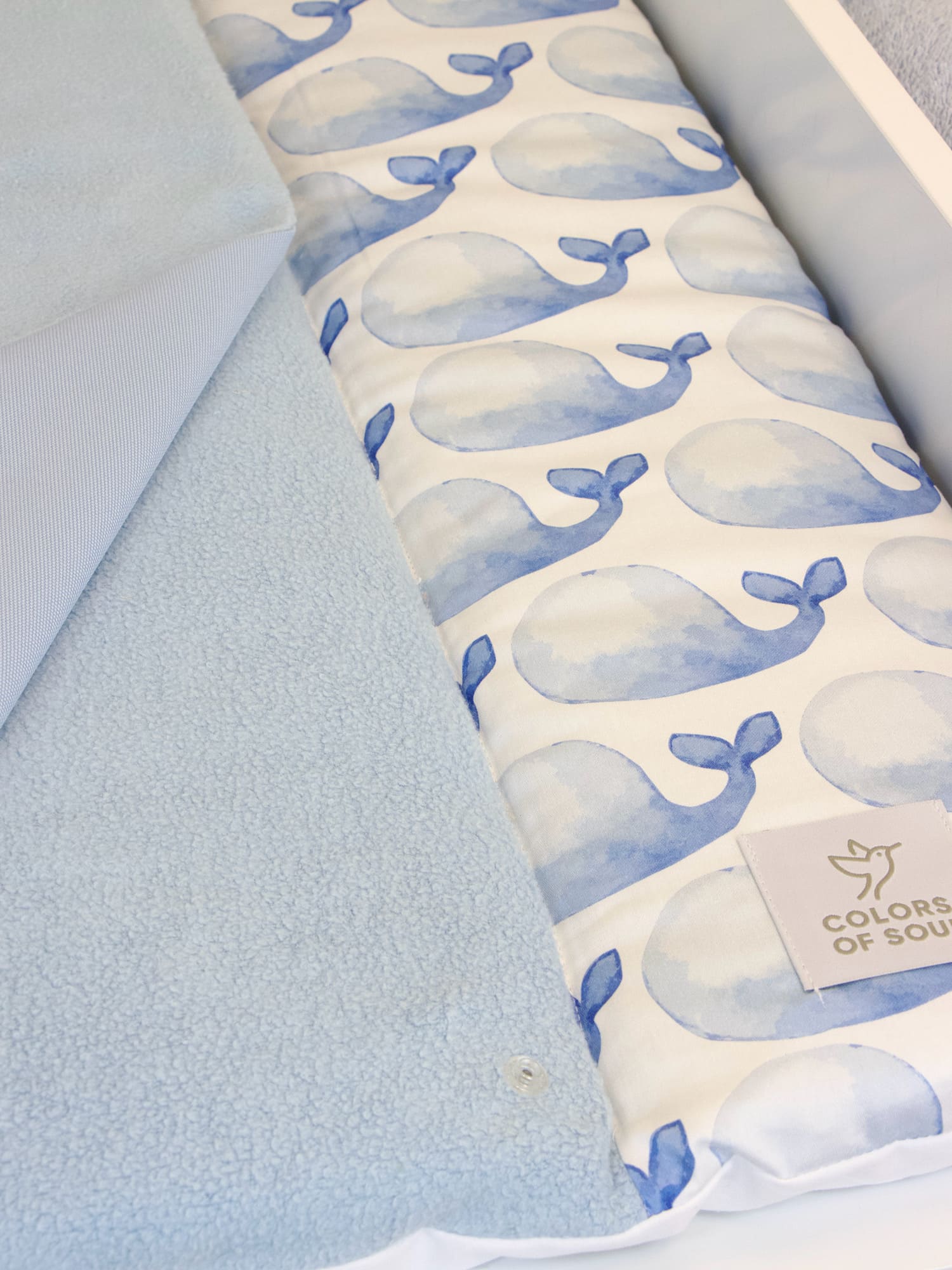 Wickelauflage - blaue Wale Aquarell / Baumwollfleece blau