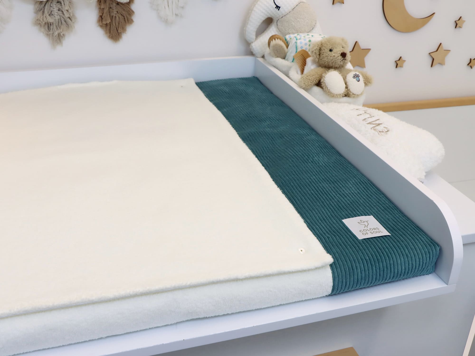 Wickelauflage mit Baumwollfleece Creme und Cordseiten in Petrol
