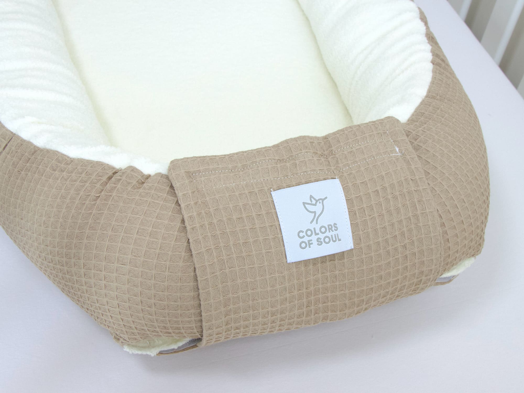 Babynestchen - Waffelpique dunkelbeige / Baumwollfleece creme