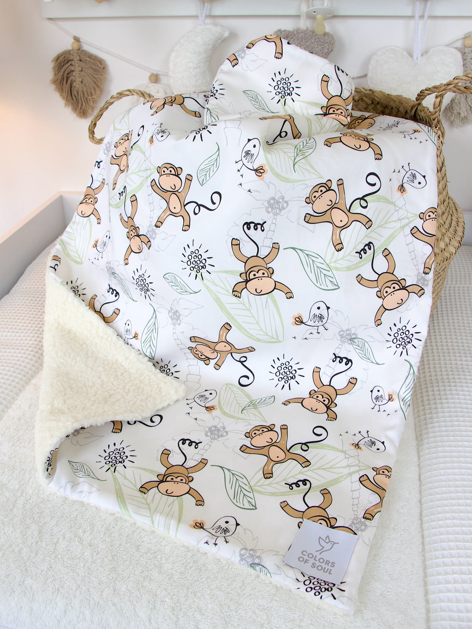 Babydecke personalisiert mit Namen - niedliche Affen / Teddyplüsch creme