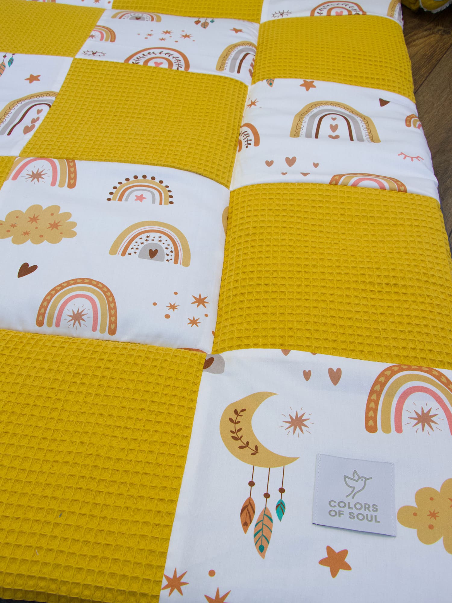 Krabbeldecke - Waffelpique gelb / Baby boho Regenbogen