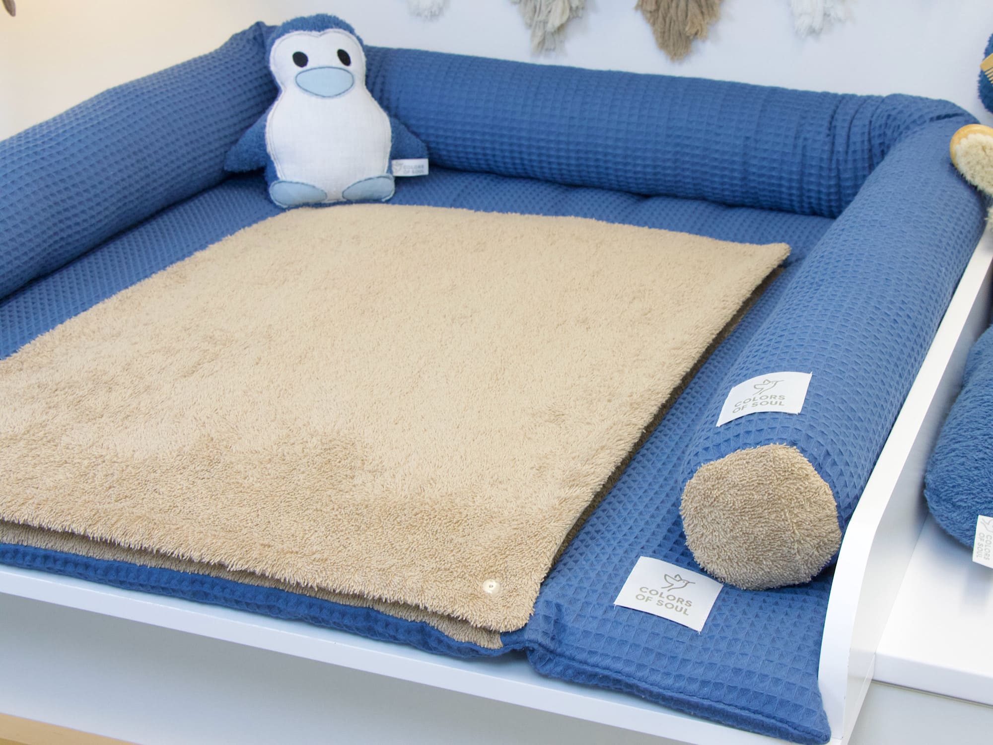 Wickelauflage und Bettschlange Set - Waffelpique jeansblau & Frottee dunkelbeige