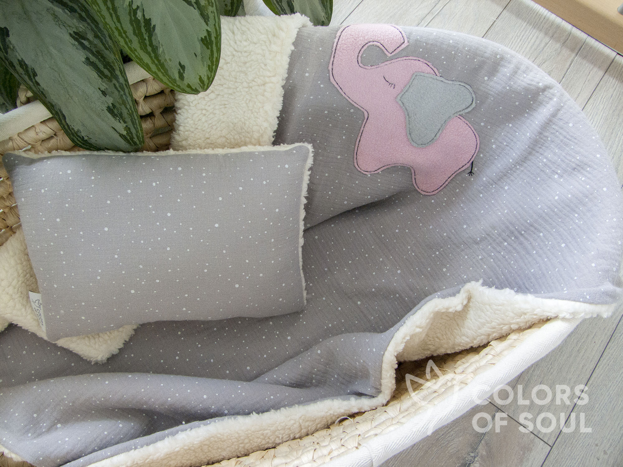 Kuscheldecke - Musselin Spritzer hellgrau / Teddyplüsch creme