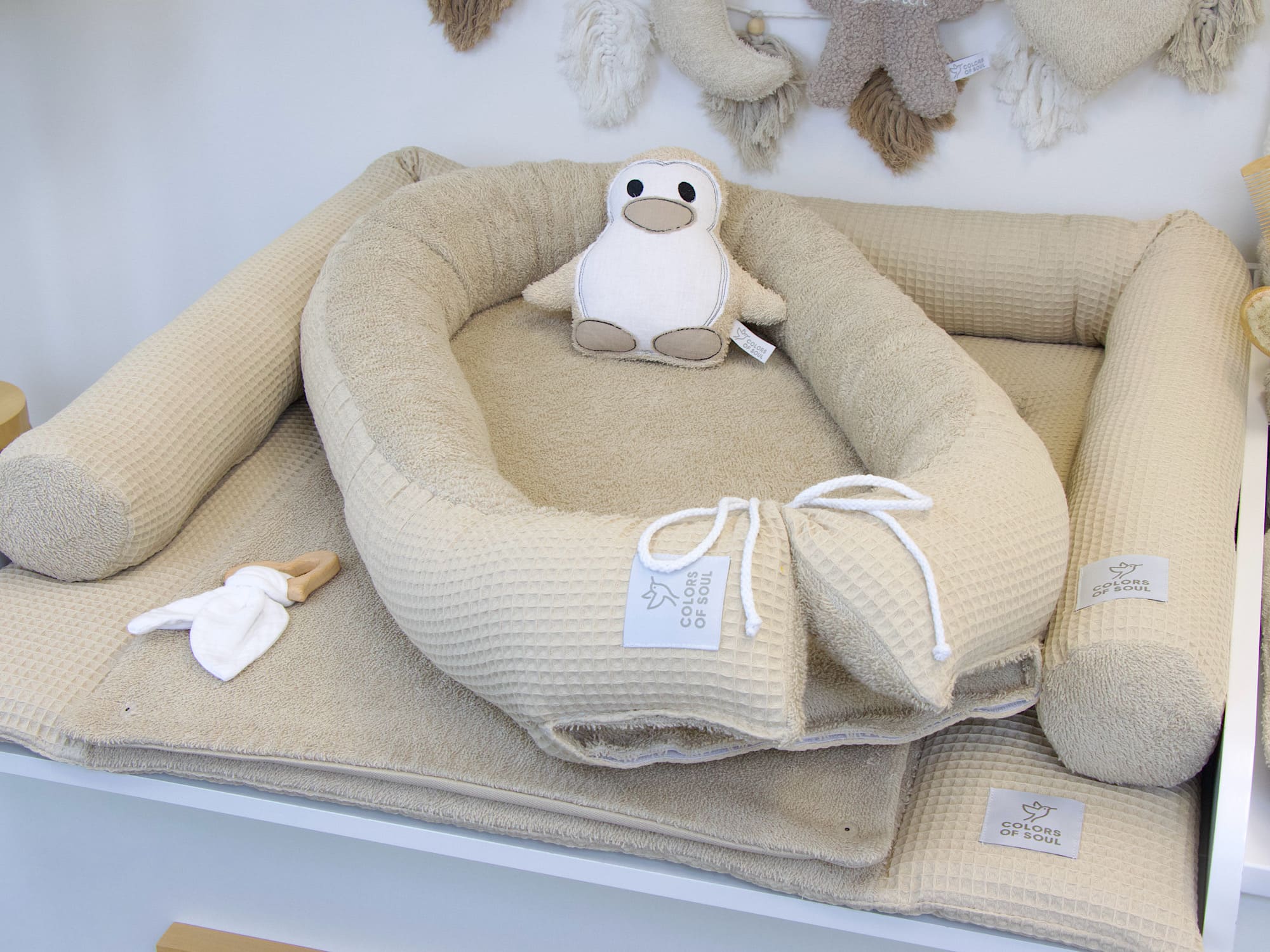 3-er SET - Wickelauflage, Bettschlange, Babynestchen - Waffelpique beige / Frottee beige