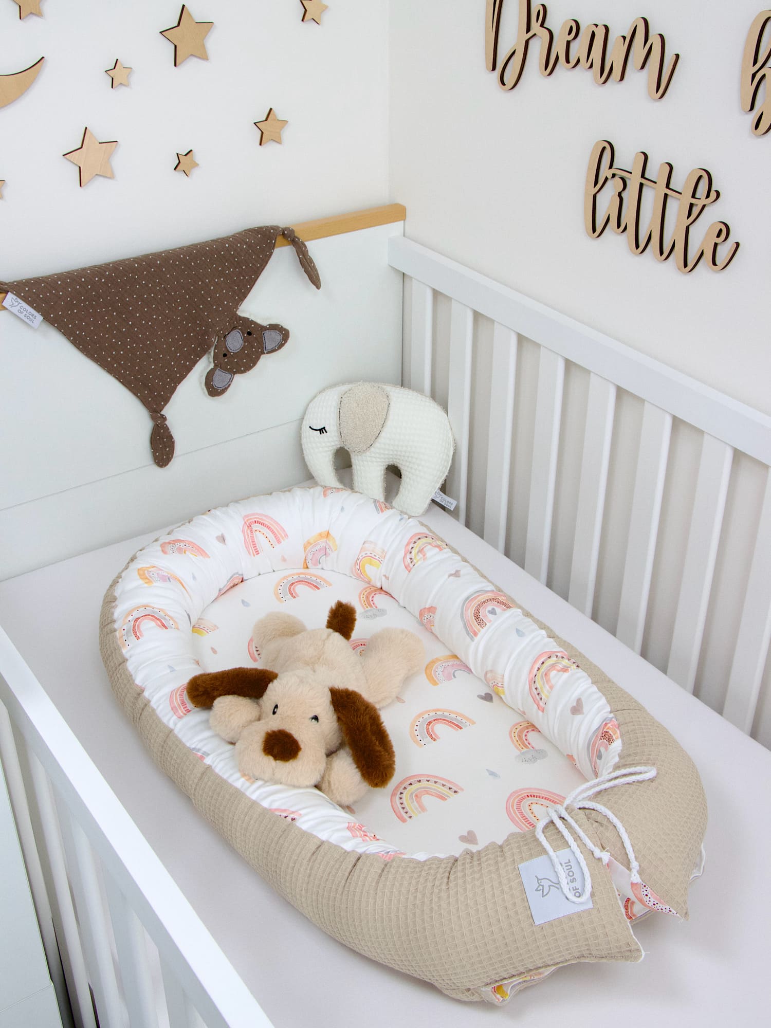 2-er SET - Wickelauflage und Babynestchen - Regenbogen Aquarell / Waffelpique beige