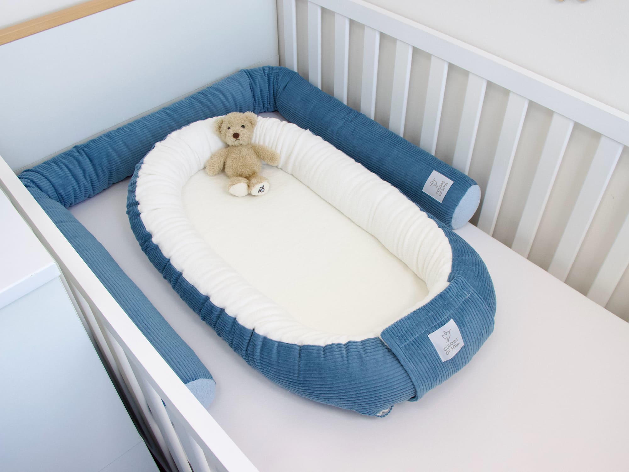 Babynestchen - Kordstoff blau / Baumwollfleece creme