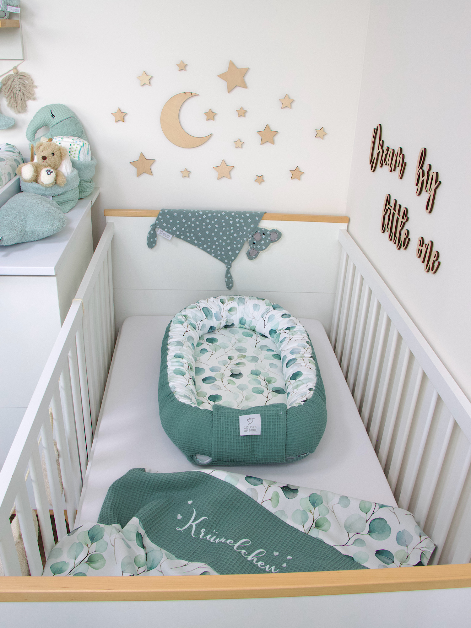 3-er SET - Wickelauflage mit Inlett, Babynest, Bettrolle - Silberdollar-Eukalyptus / Waffel altgrün