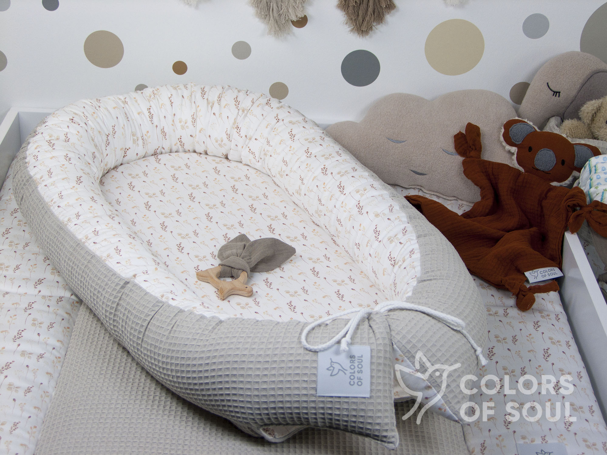 Babynestchen Boho getrocknete Blumen Aquarell / Waffelpique beige