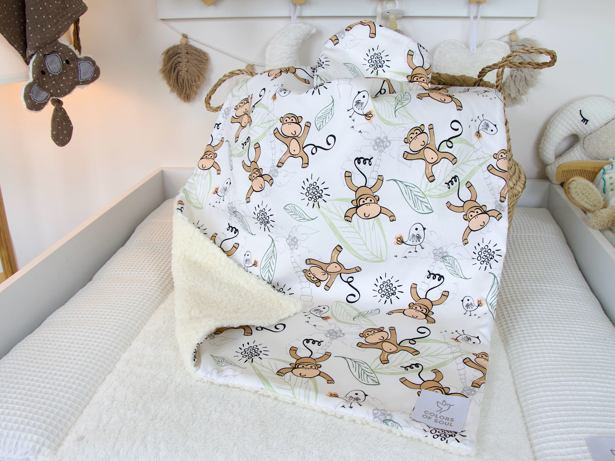 Babydecke personalisiert mit Namen - niedliche Affen / Teddyplüsch creme
