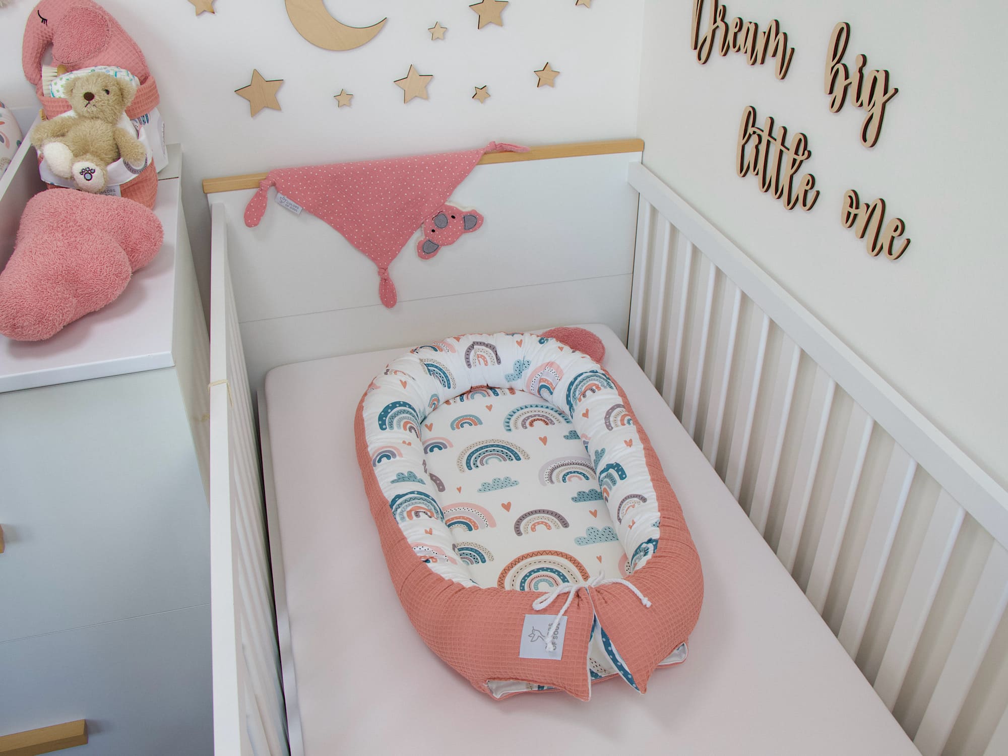 2-er SET - Babynestchen, Bettschlange - pastell Regenbogen und Herzen / Waffelpique blush