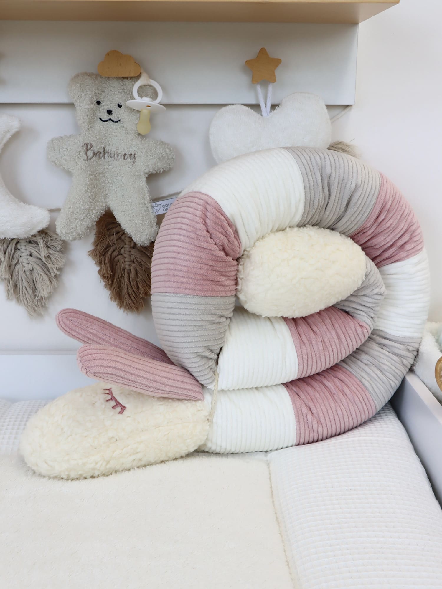 Bettschnecke Cord Creme–Altrosa–Hellbeige – weicher Rundumschutz für Beistellbett und Babybett