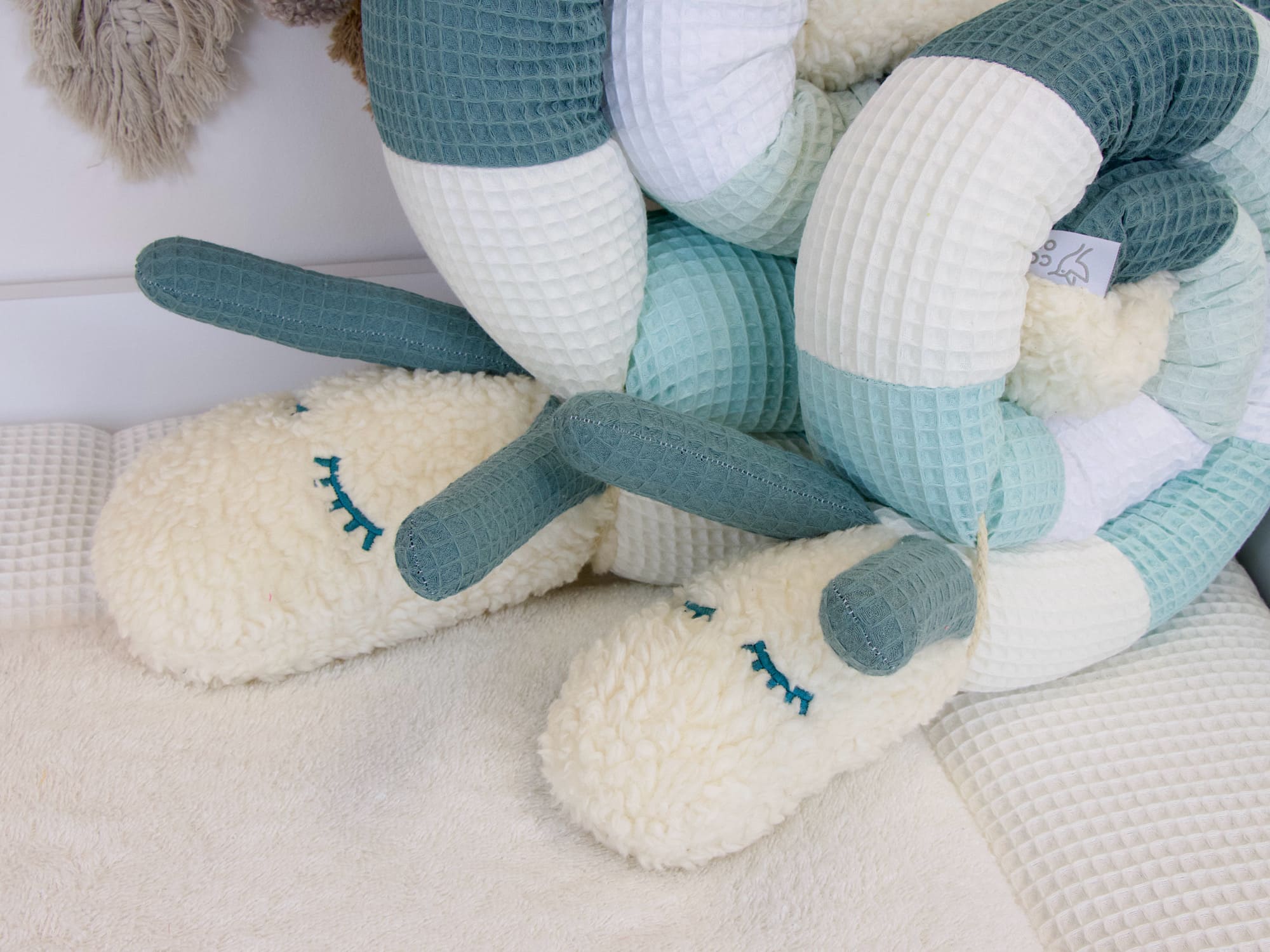 Puckschnecke Patchwork: Waffelpique creme, pastellmint, weiß, hellmint, altgrün