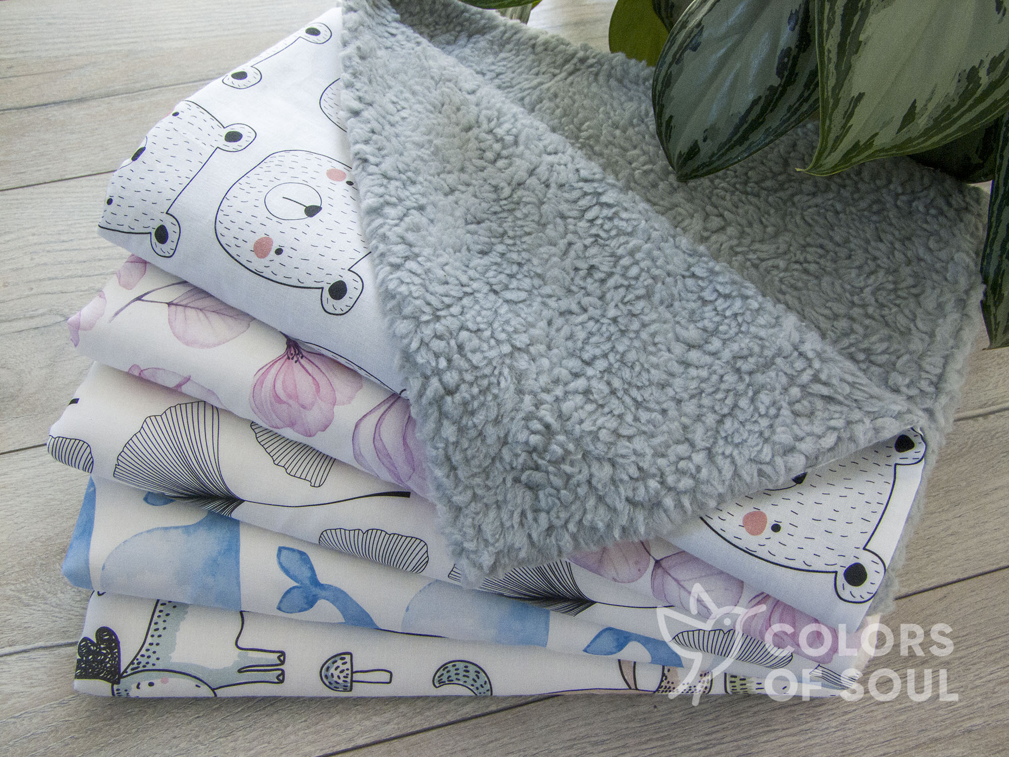 Babydecke - blaue Wale Aquarell / Teddyplüsch creme