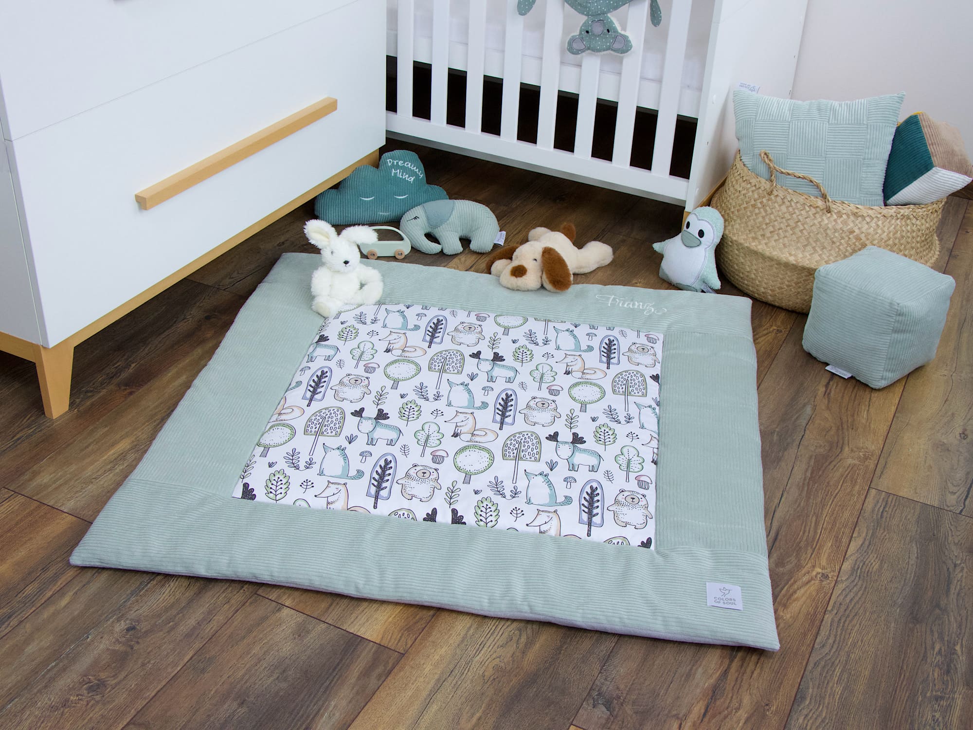 Krabbeldecke Waldfreunde in Mint als weiche Spieldecke für Babys