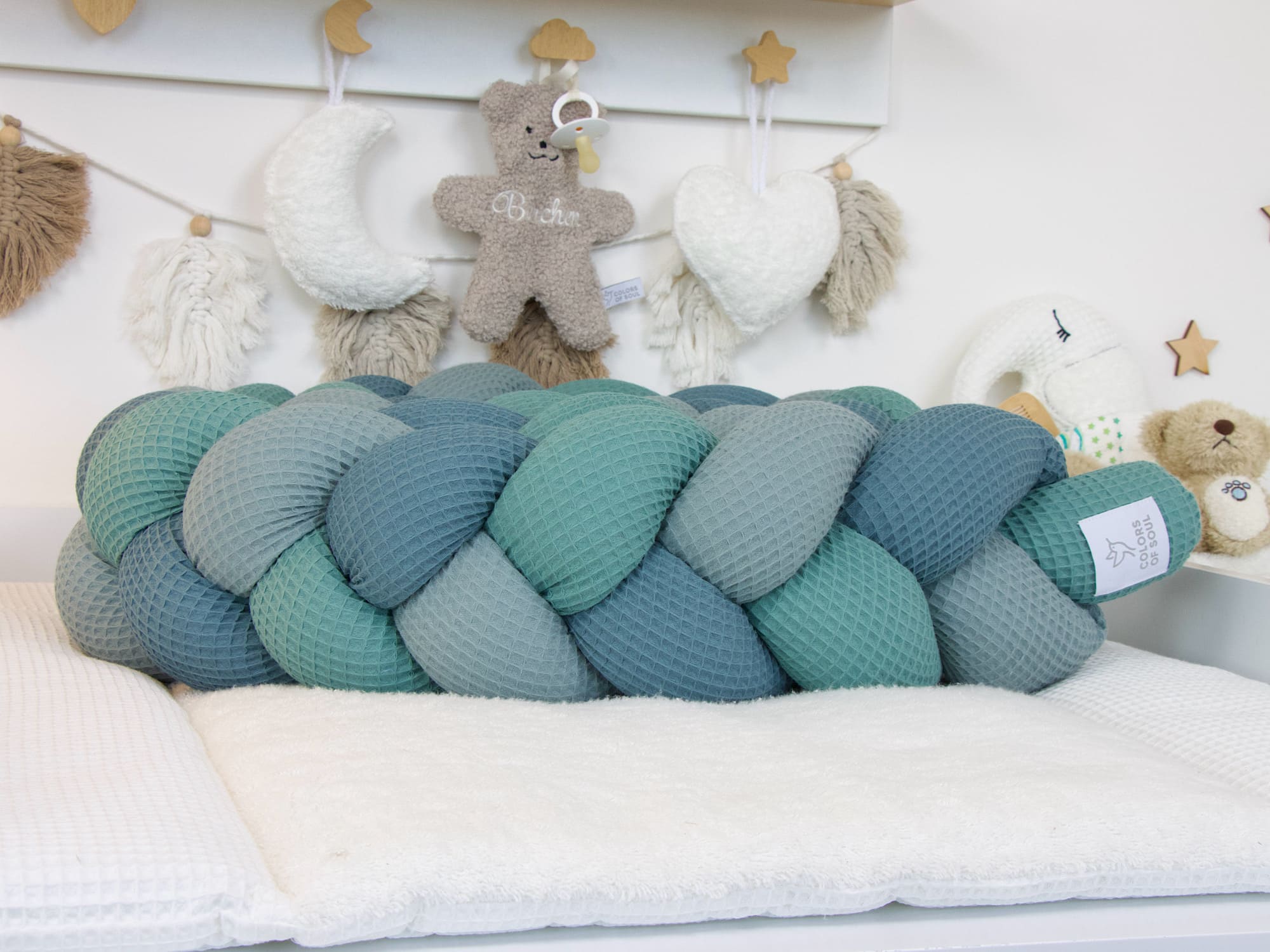 Geflochtene Bettschlange: Waffelpique altgrün, stahlblau, dusty altmint
