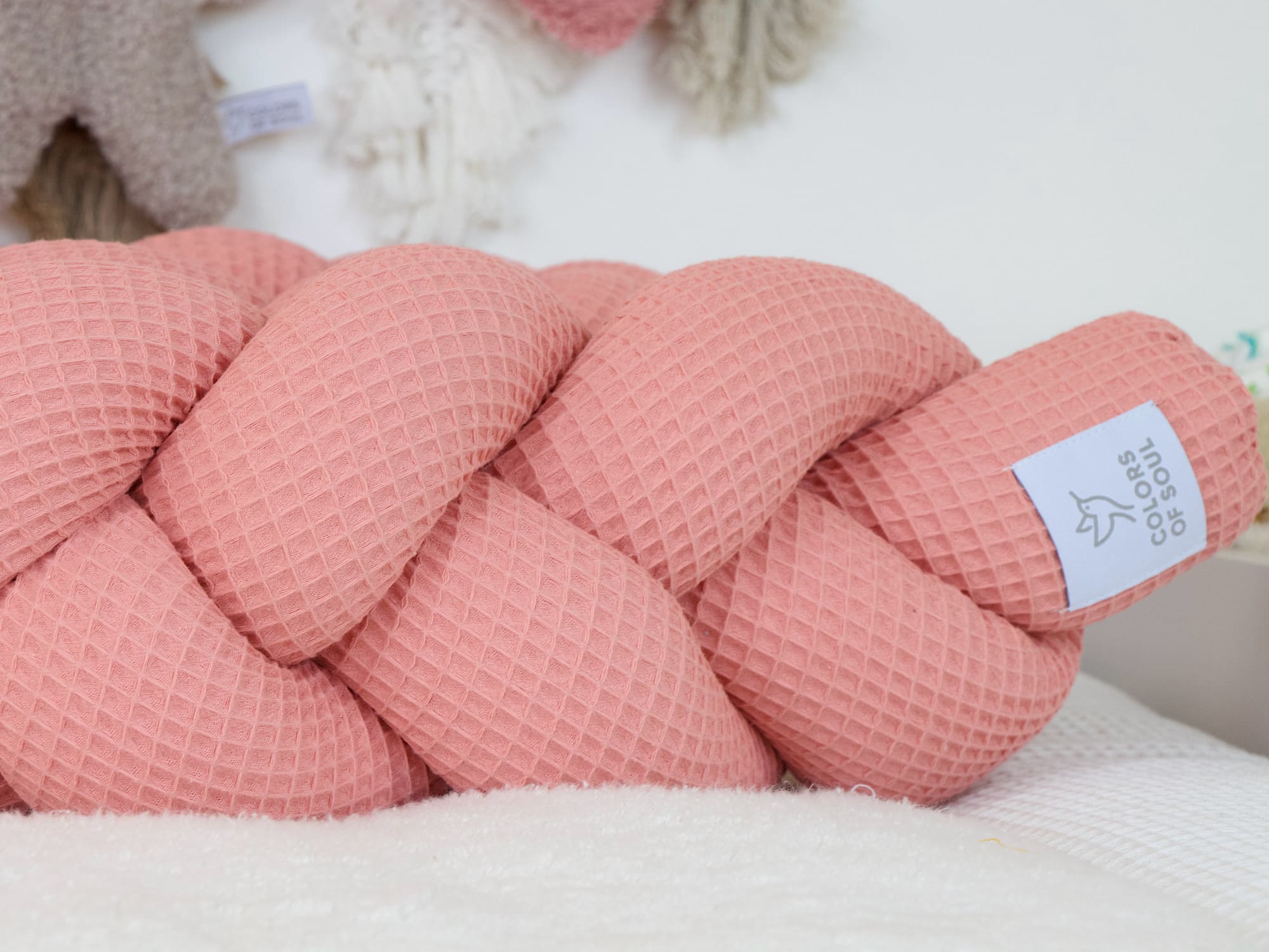 Geflochtene Bettschlange: Waffelpique blush