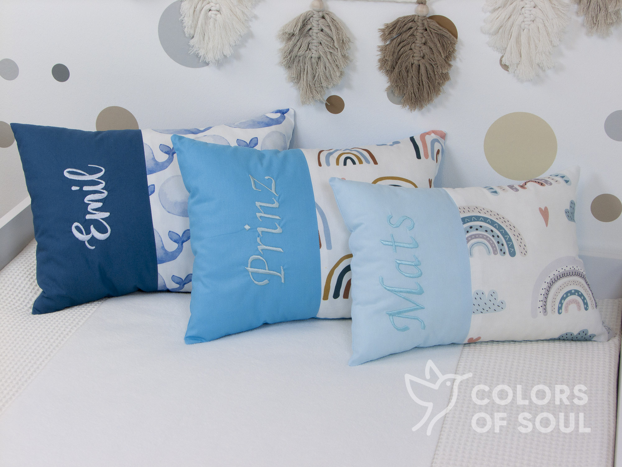Babykissen blaue Wale Aquarell / blau für das Babyzimmer