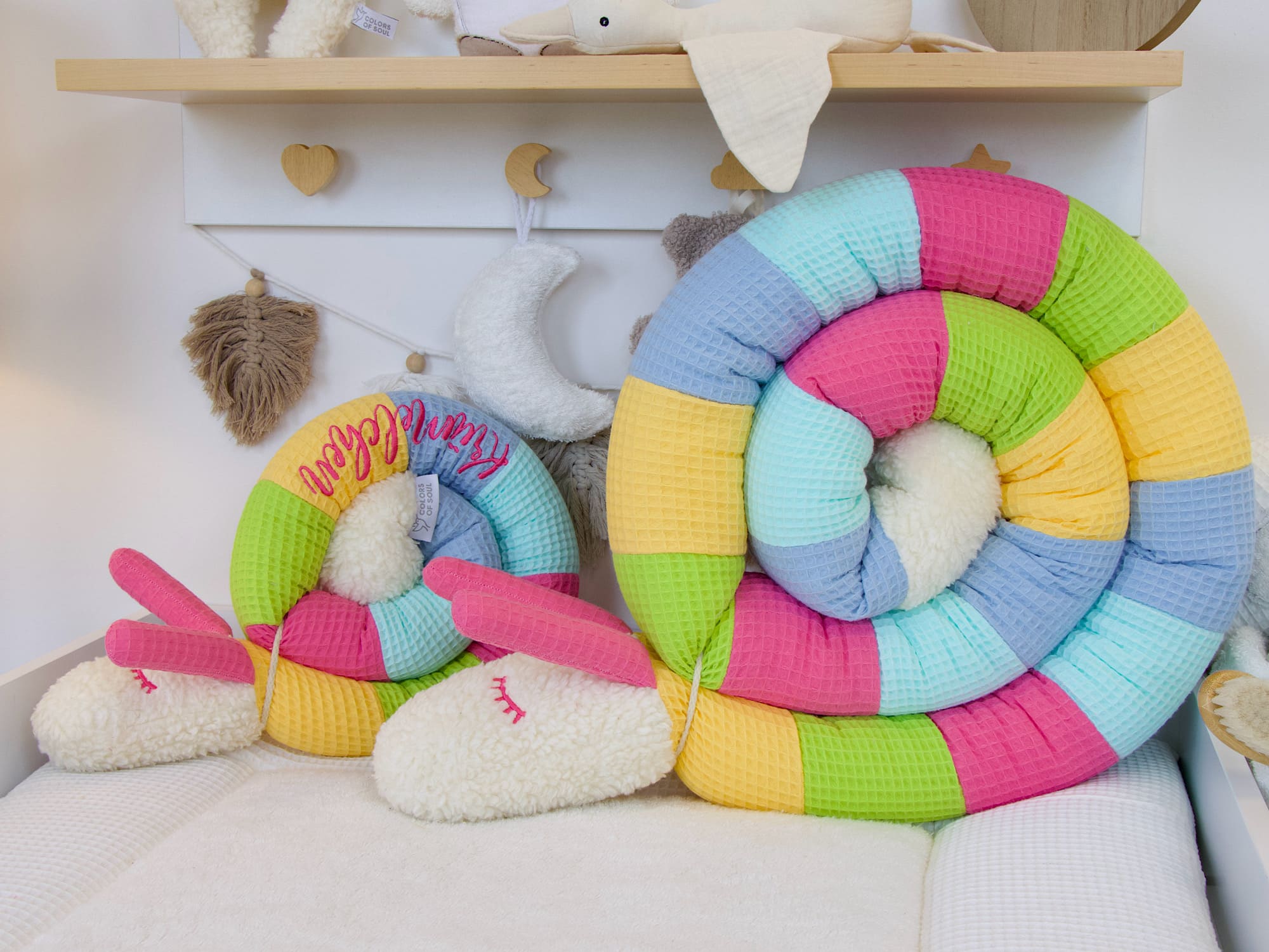 Mini Puckschnecke - hellgelb, grün, pink, hellblau, blau