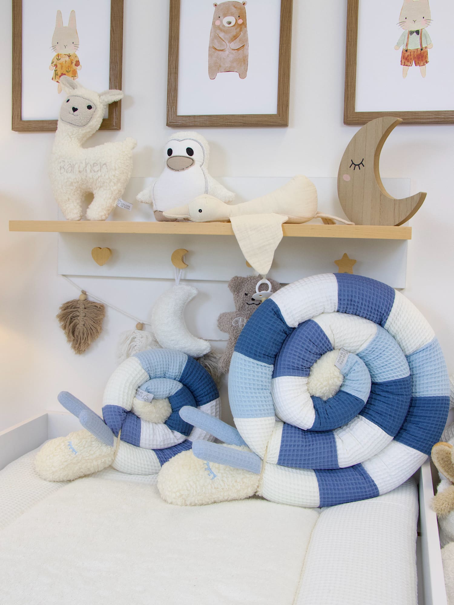 Patchwork Bettschnecke: Waffelpique creme, blau, weiß, jeansblau, hellblau