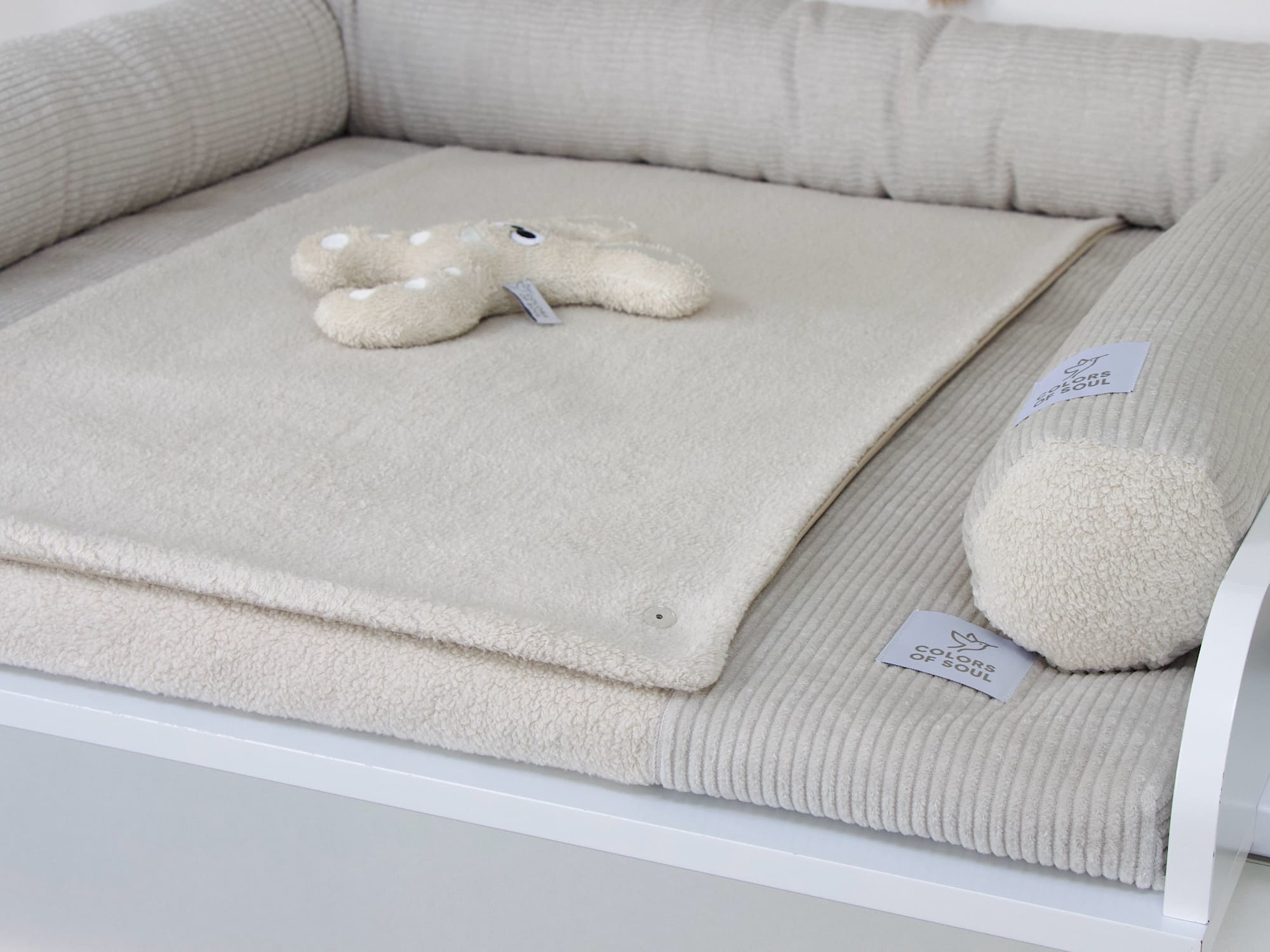 Wickelauflage mit weicher Umrandung in Hellbeige Ton-in-Ton
