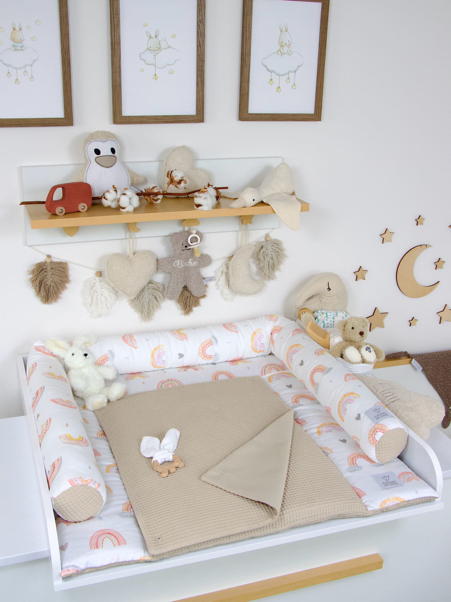 3-er SET - Wickelauflage, Bettschlange, Babynestchen - Regenbogen Aquarell / Waffelpique beige