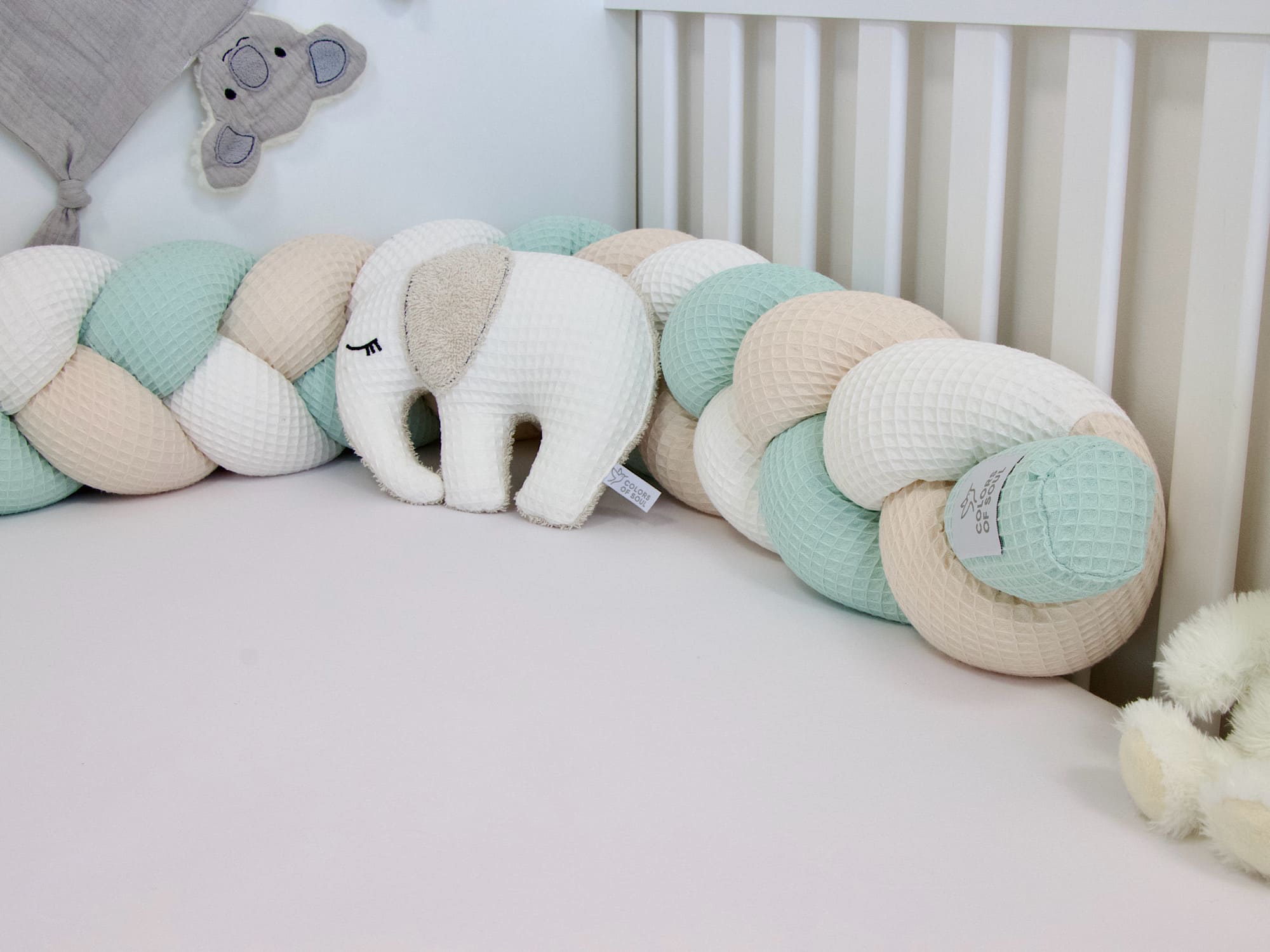Bettschlange geflochten: Waffelpique creme, pastellmint, hellbeige