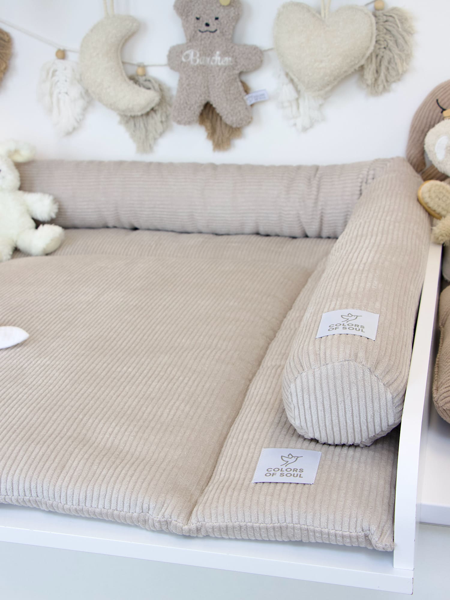 Handgefertigtes Sparset Wickelauflage mit Umrandung Cord Hellbeige