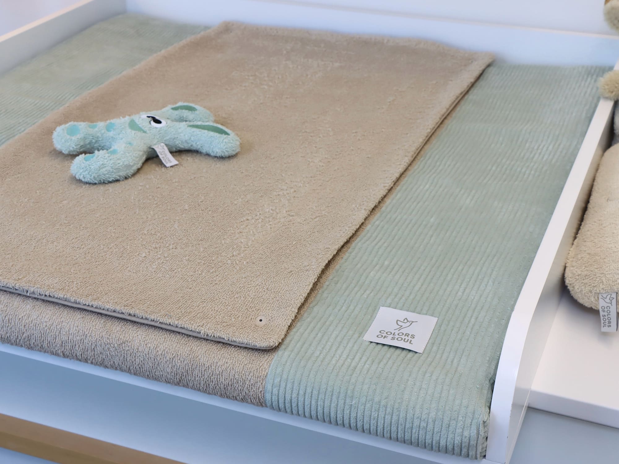 Wickelauflage mit abnehmbaren Bezug – Cord Mint / Frottee Beige