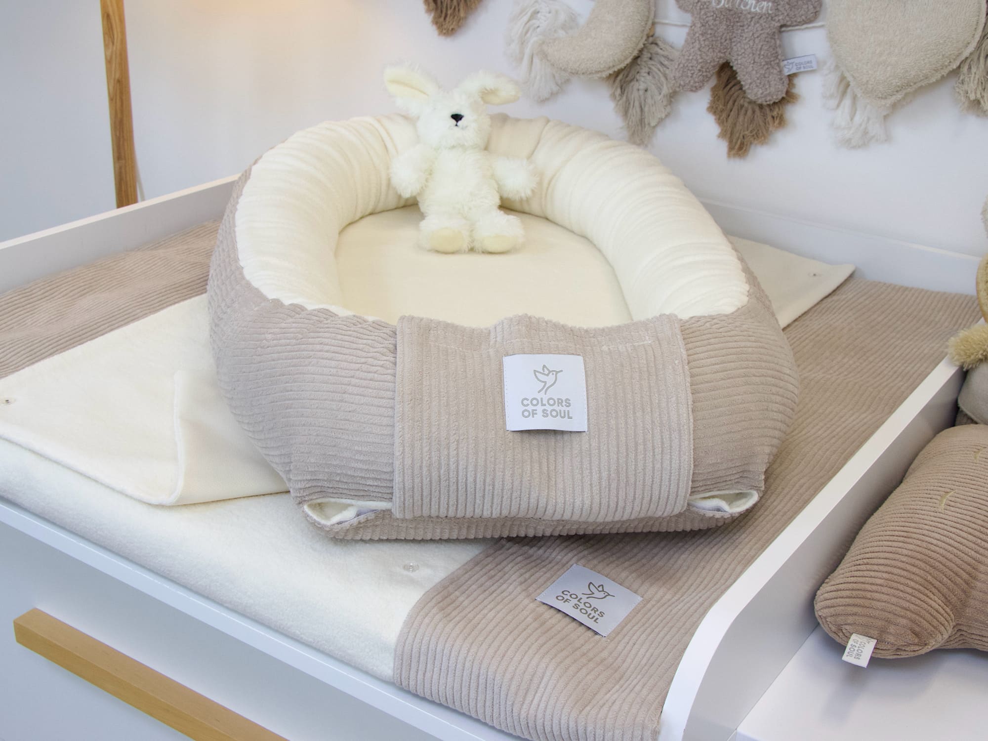 3-er SET - Wickelauflage, Babynestchen, Bettschlange - Cord hellbeige / Baumwollfleece creme