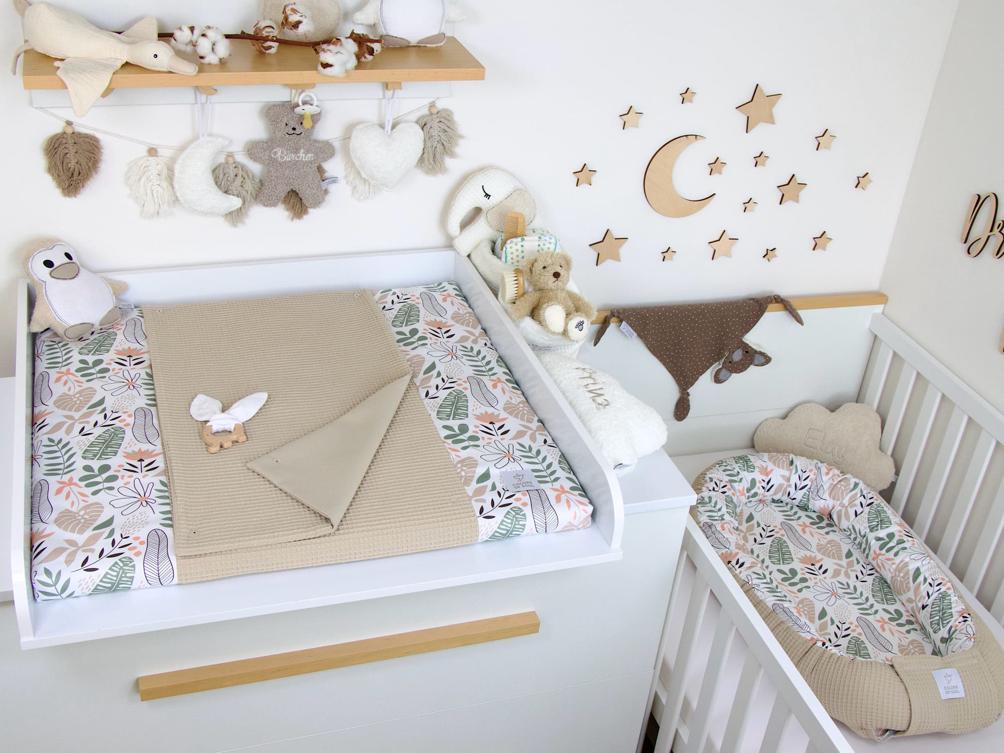 5-er SET - Wickelauflage mit Inlett, Babynestchen, Bettschlange - Tropical Blumen / Waffel beige