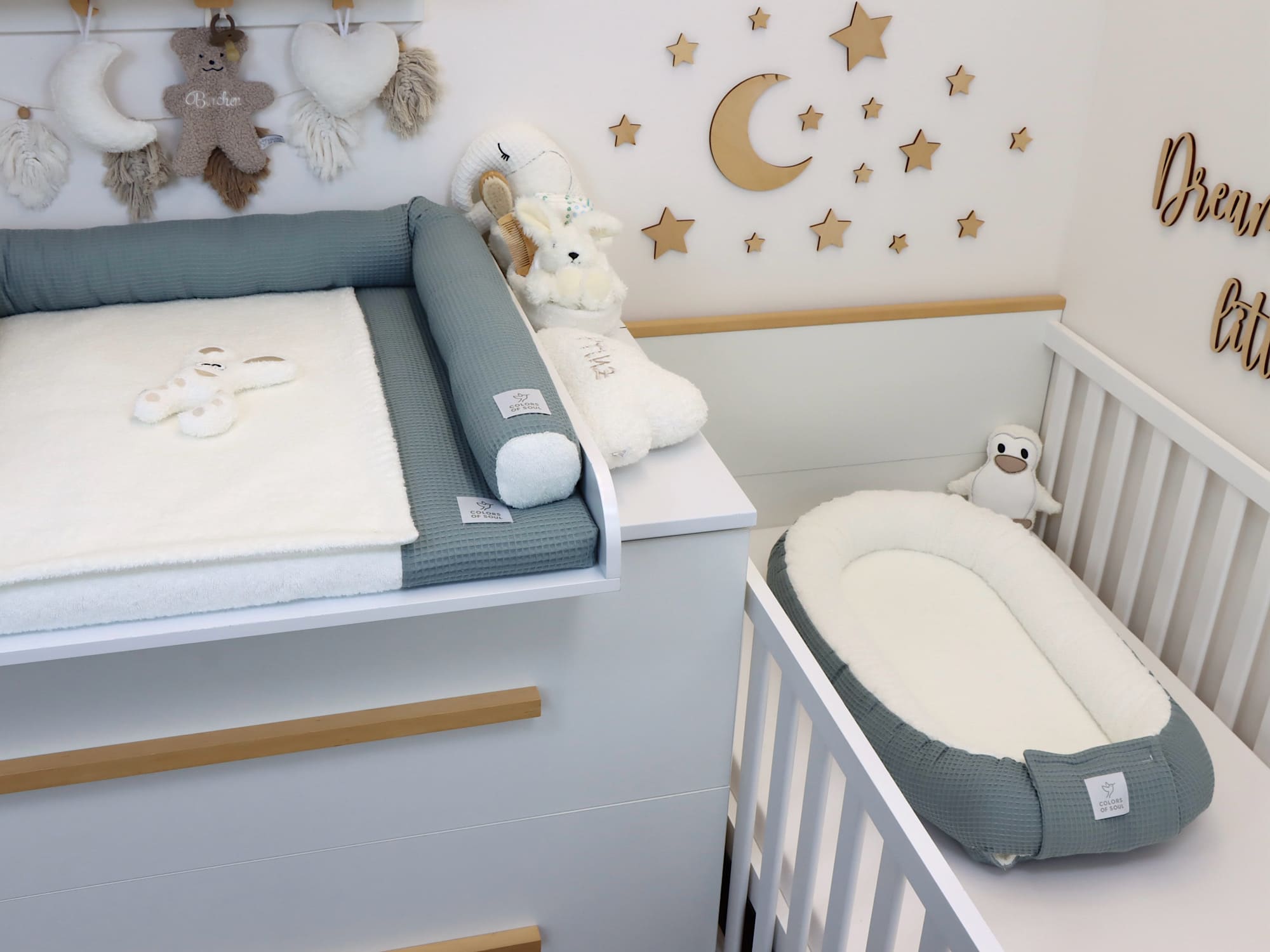 Babynestchen - Waffelpique Dusty Altmint / Frottee creme