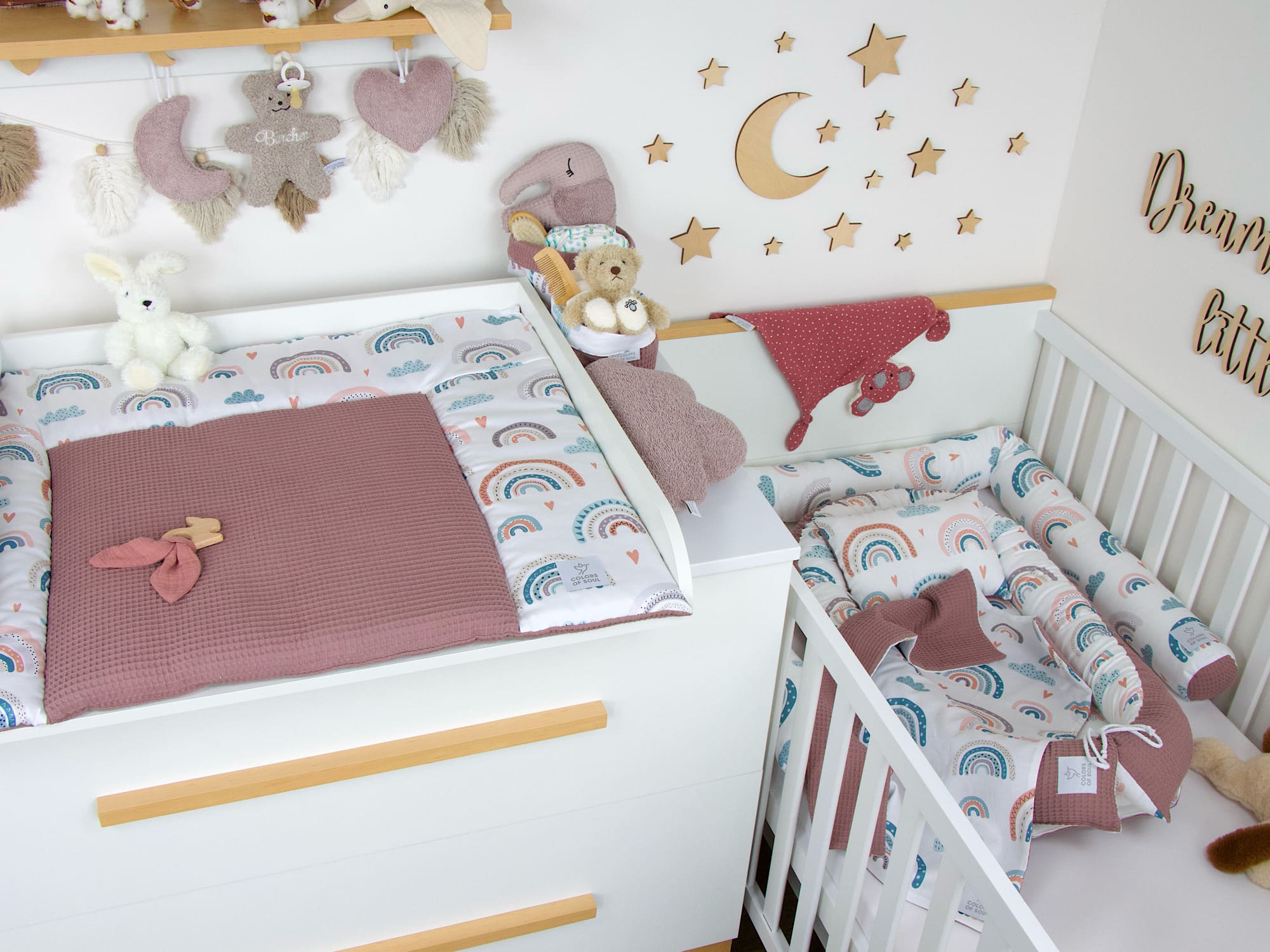 5-er SET - Wickelauflage, Babynest, Bettrolle - pastell Regenbogen und Herzen / Waffelpique alte malve