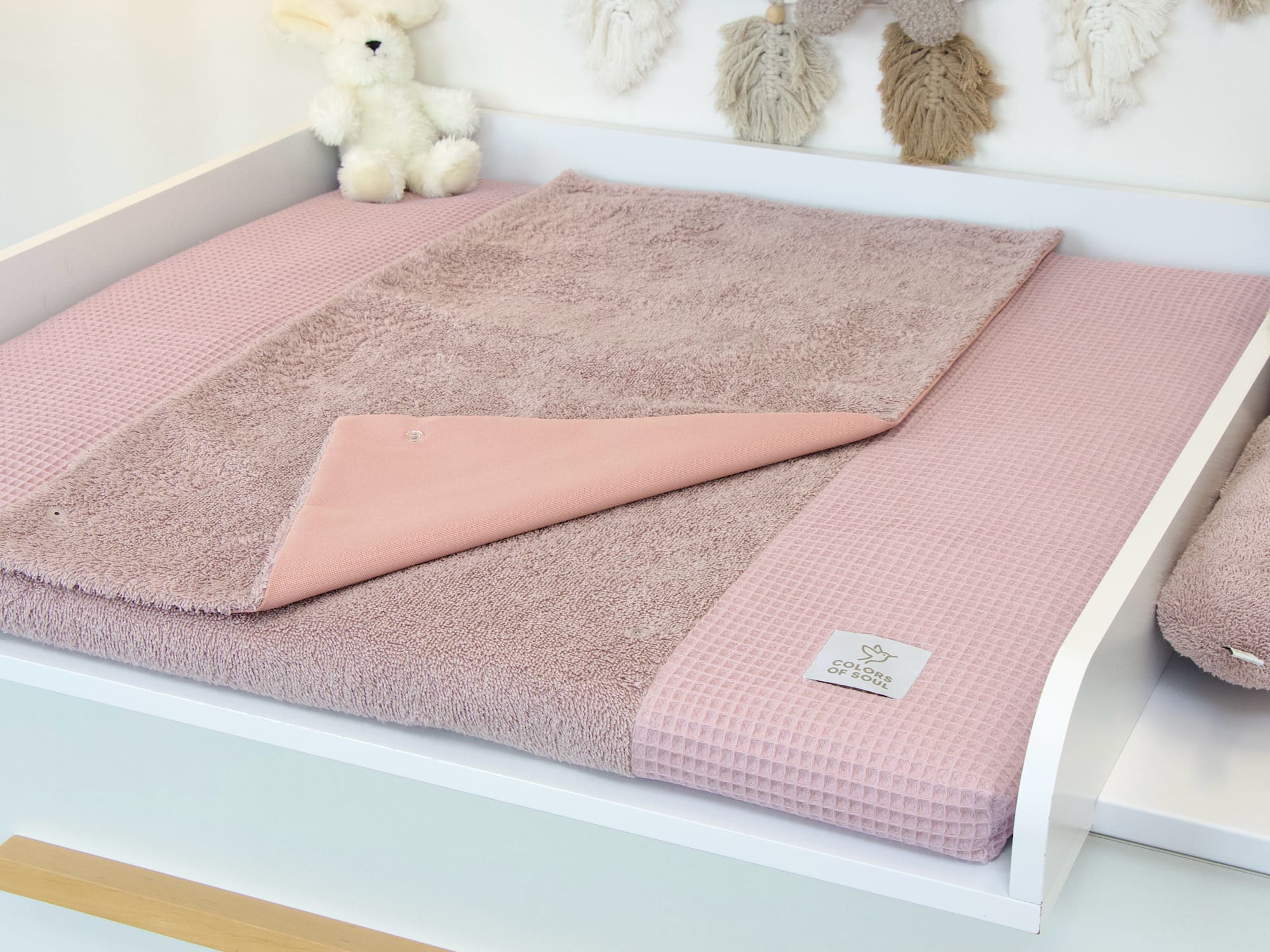 Wickelauflage Altrosa – stilvoller Akzent im Babyzimmer