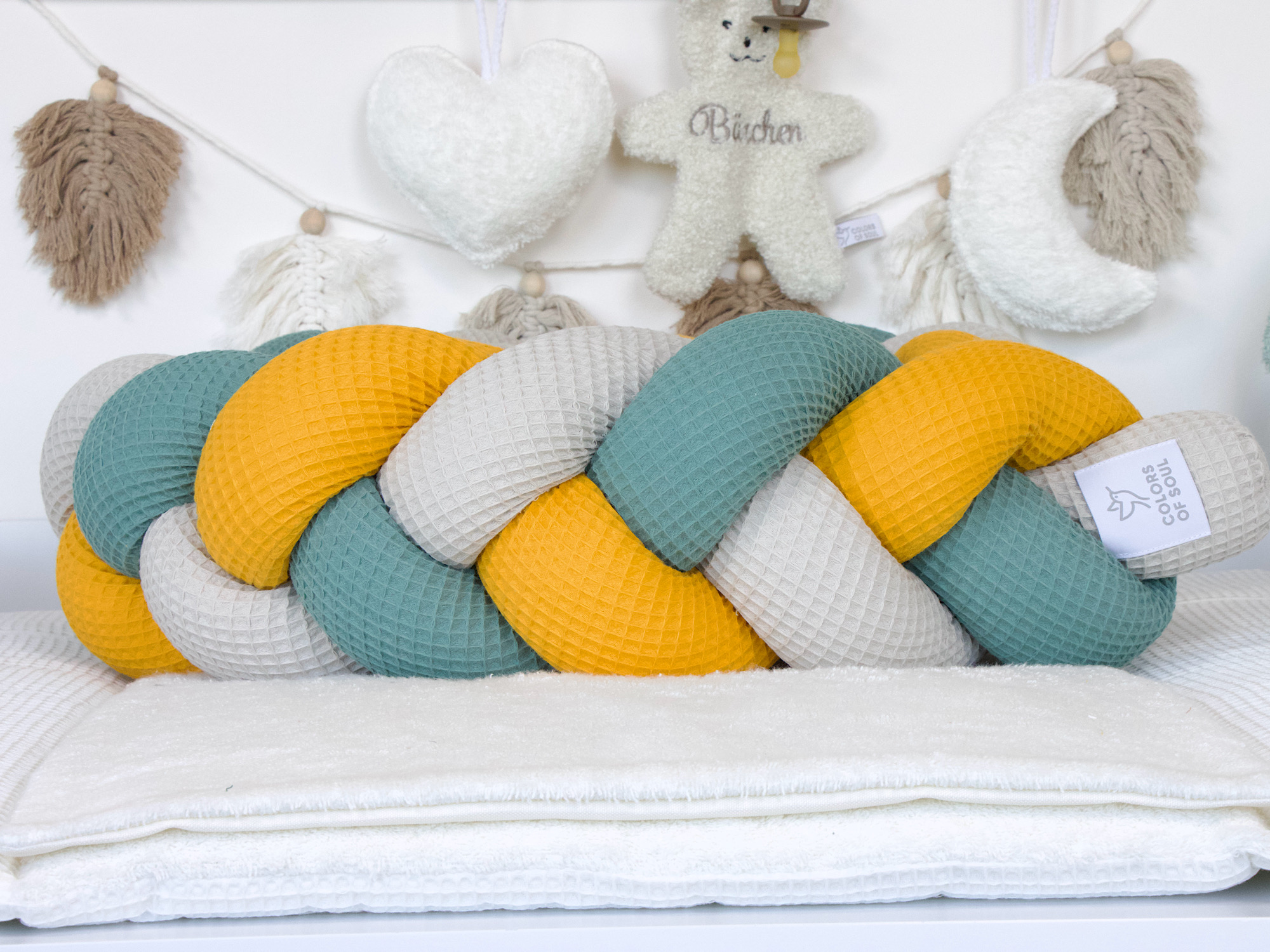 Handgefertigte geflochtene Bettschlange – Waffelpique beige, gelb, altgrün