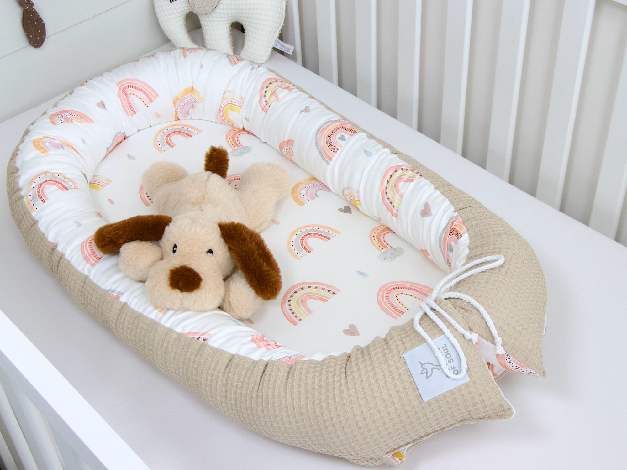 3-er SET - Wickelauflage, Bettschlange, Babynestchen - Regenbogen Aquarell / Waffelpique beige