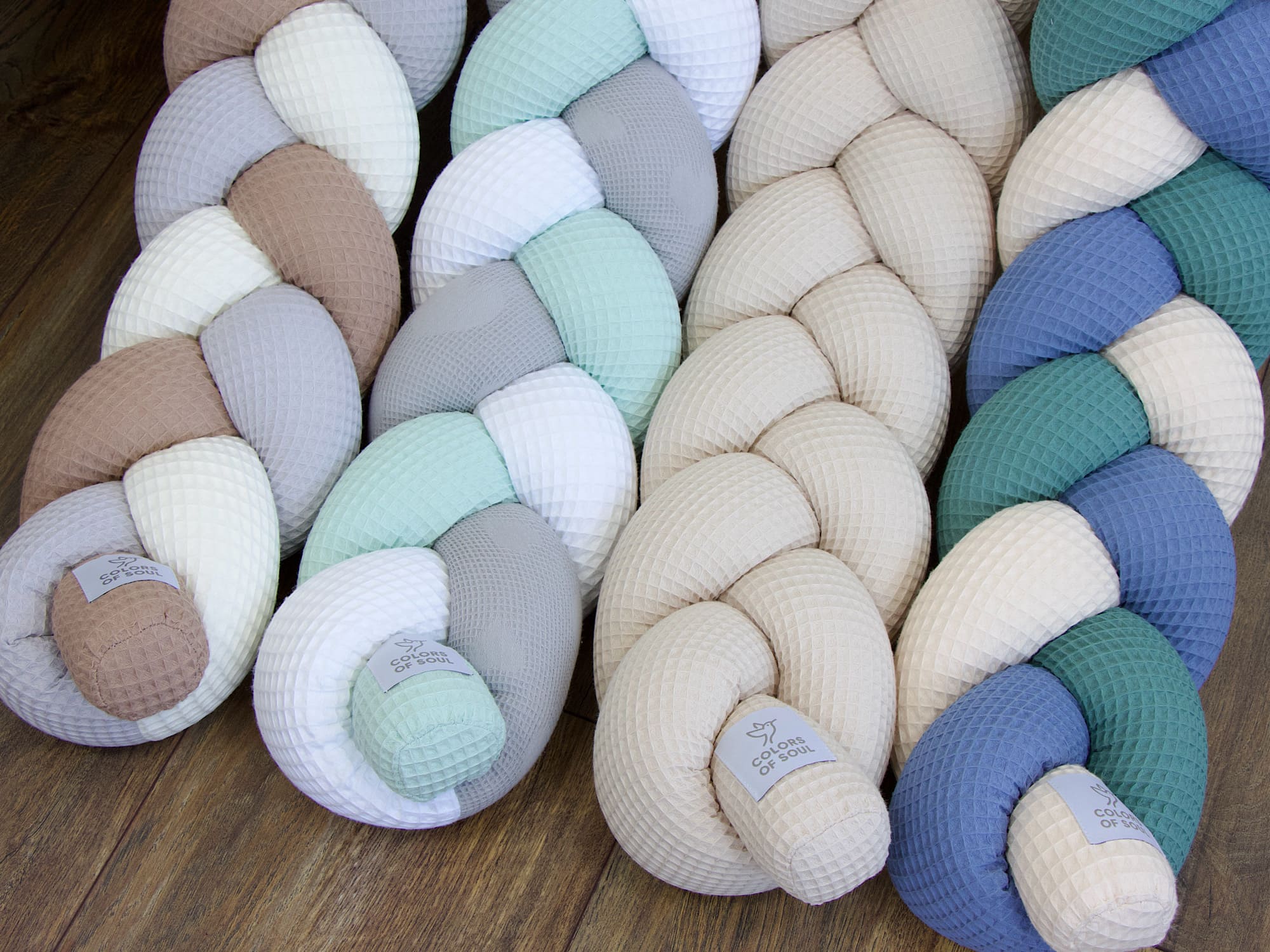 Geflochtene Bettschlange: Waffelpique creme, hellgrau, dunkelbeige