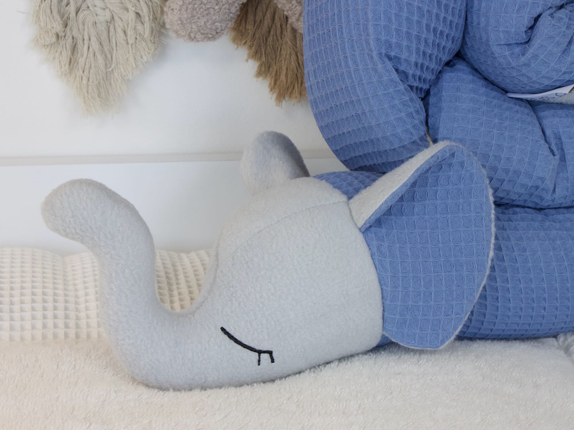 Bettschlange Elefant - Waffelpique blau