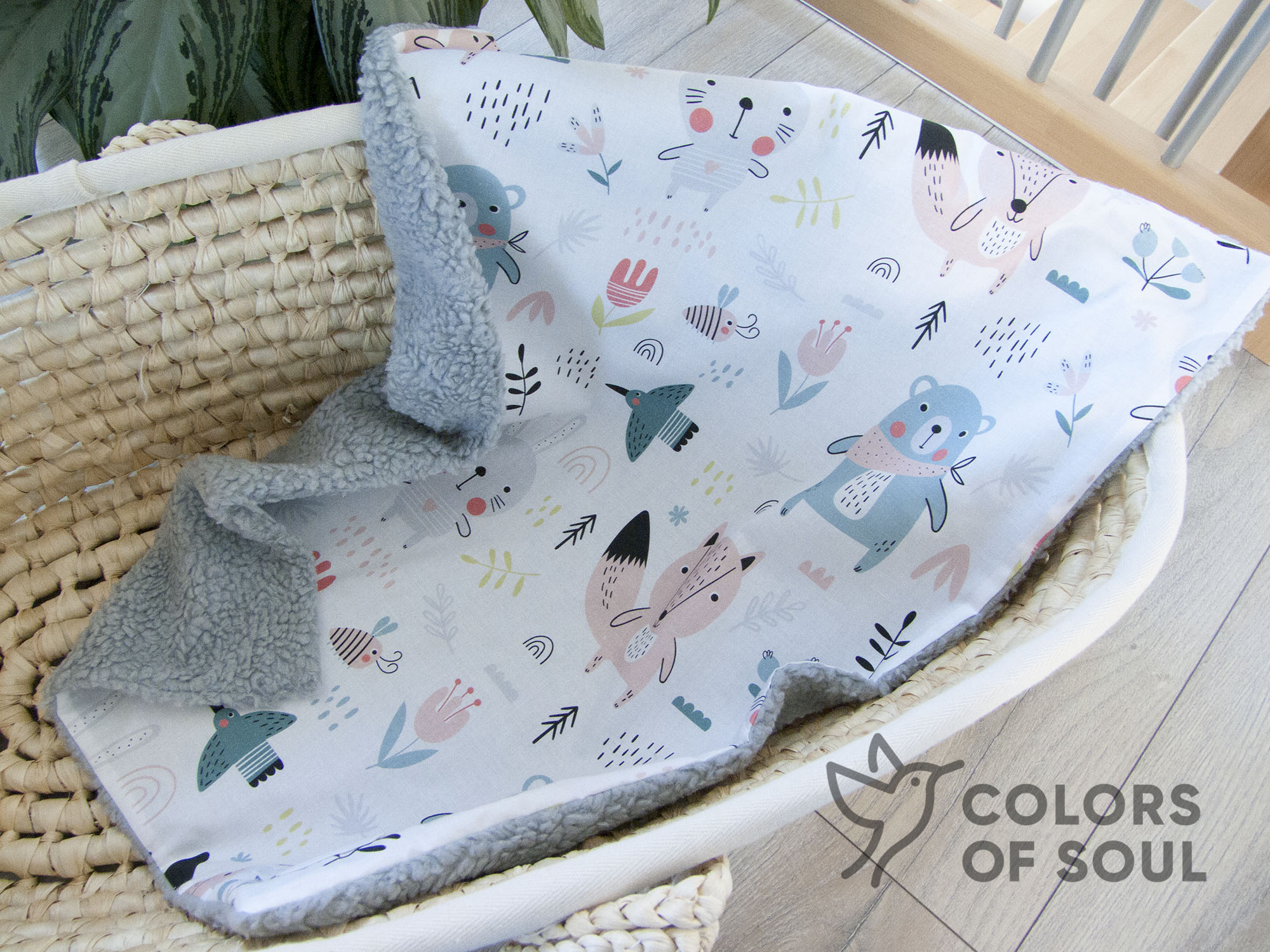 Babydecke - pastel Waldtiere / Teddyplüsch hellgrau