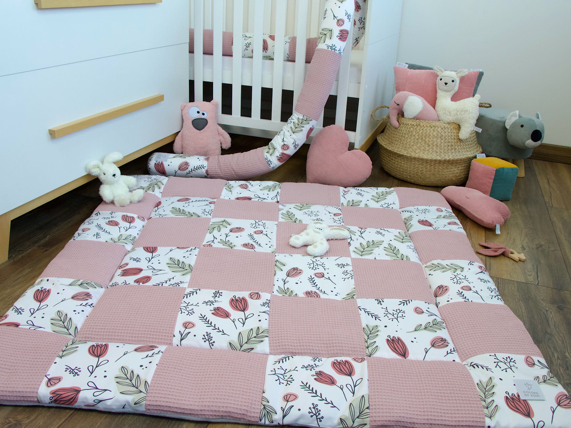Patchwork Krabbeldecke abstrakt pastell Tulpen / Waffelpique altrosa