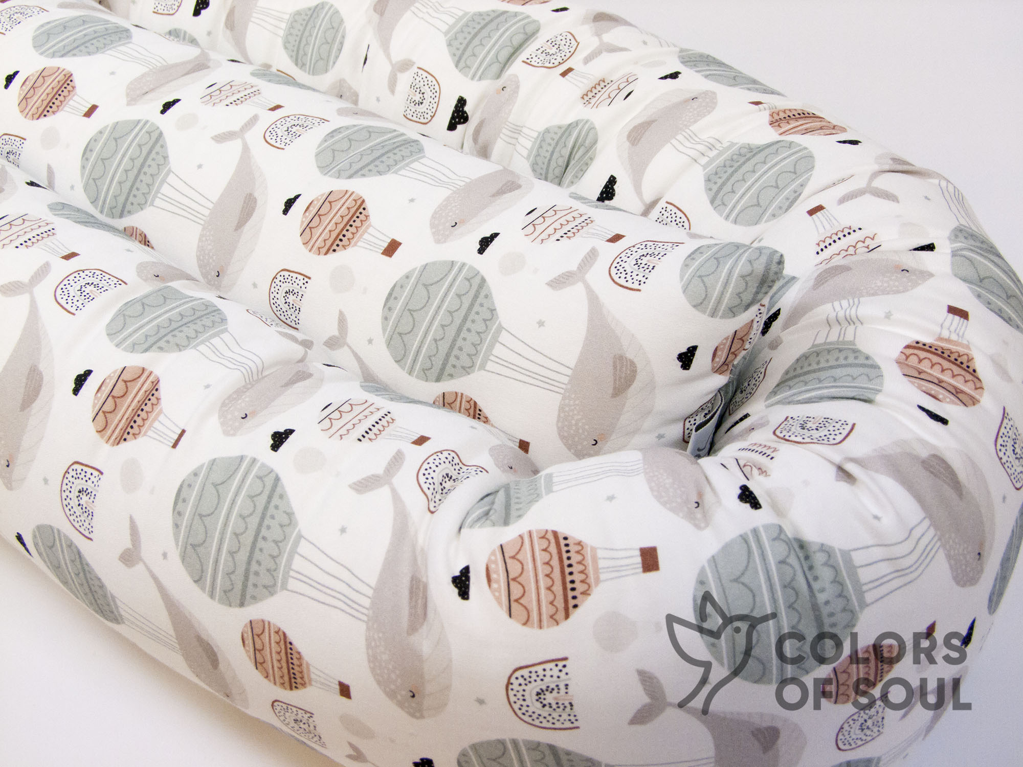 2-er SET - Wickelauflage mit Inlett, Bettrolle - schlafende Wale und Luftballons / Waffel pastelmint