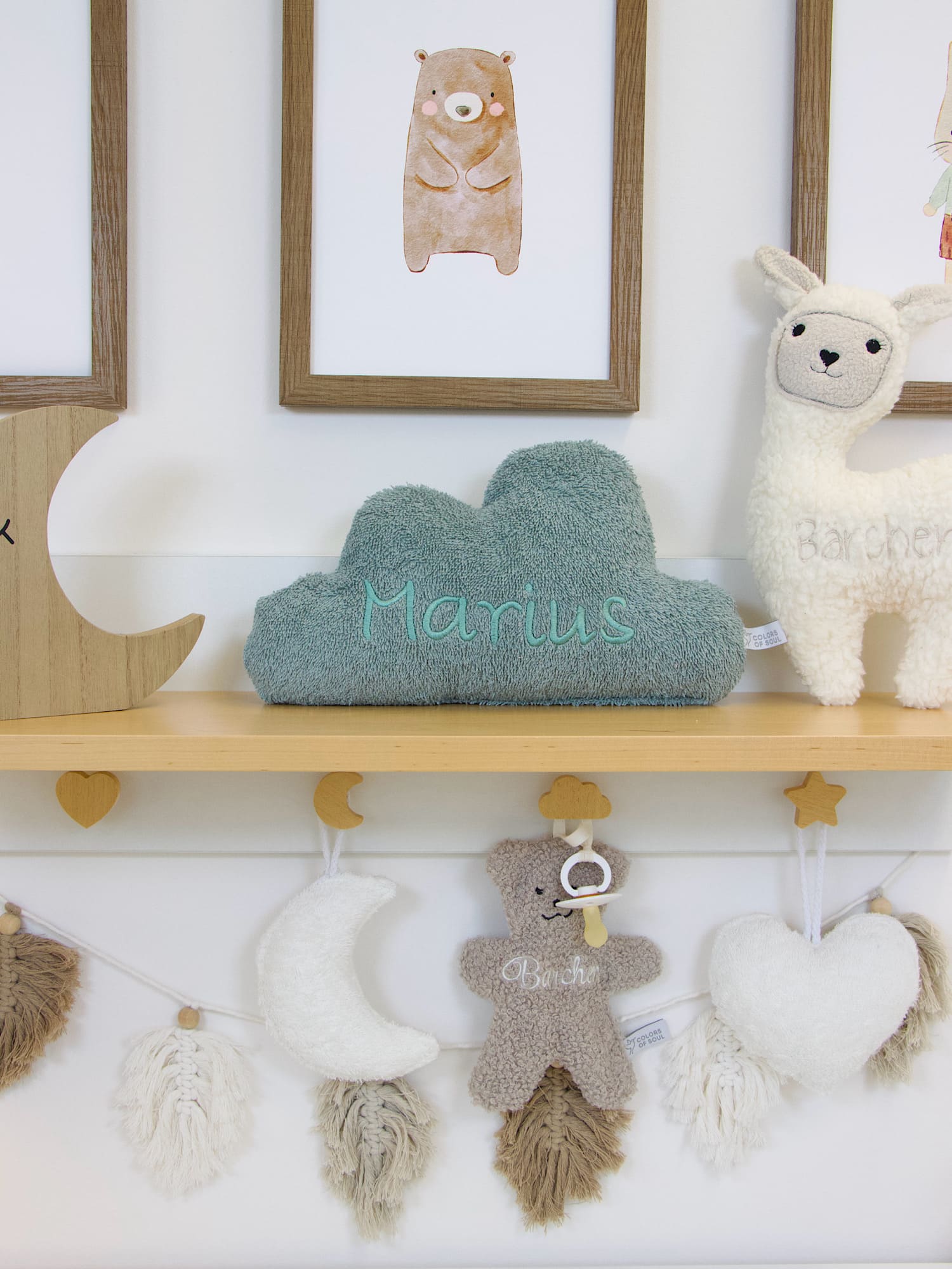 Sanftes Wolkenkissen in Dusty Altmint – personalisiert mit Name & Liebe
