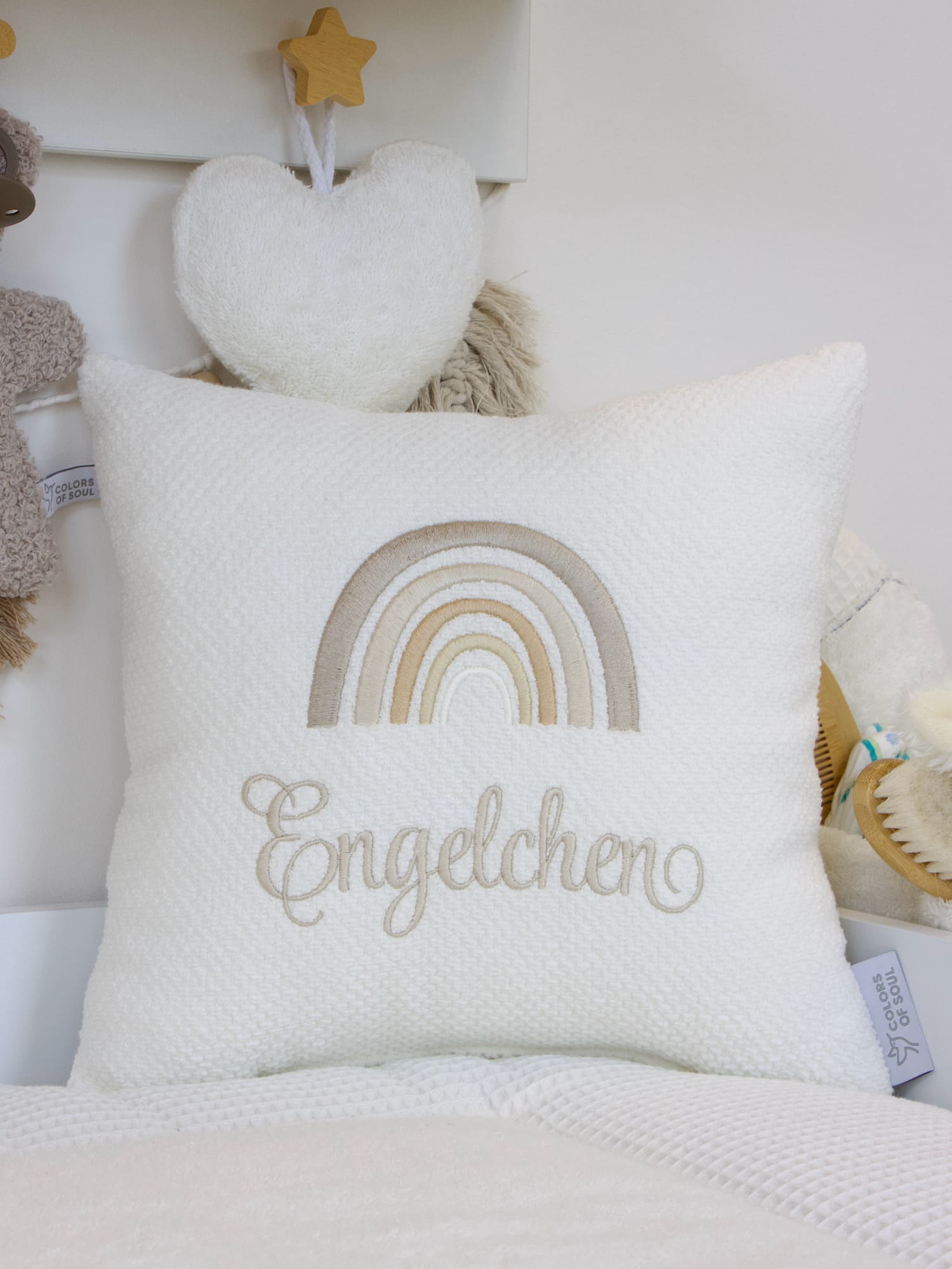 Personalisiertes Kissen Baby mit Regenbogen - Waffelpique BeBe creme