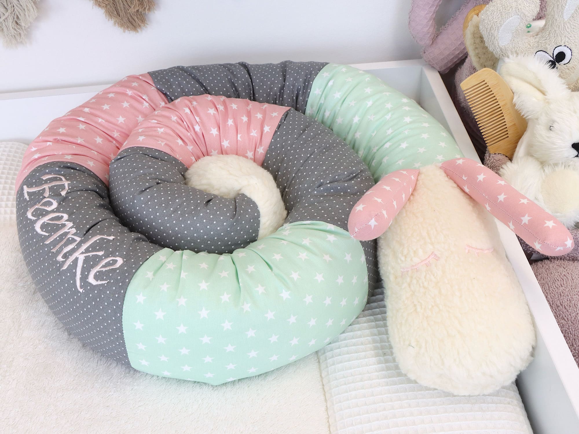 Bettschnecke - rosa/grau/mint - RAJA