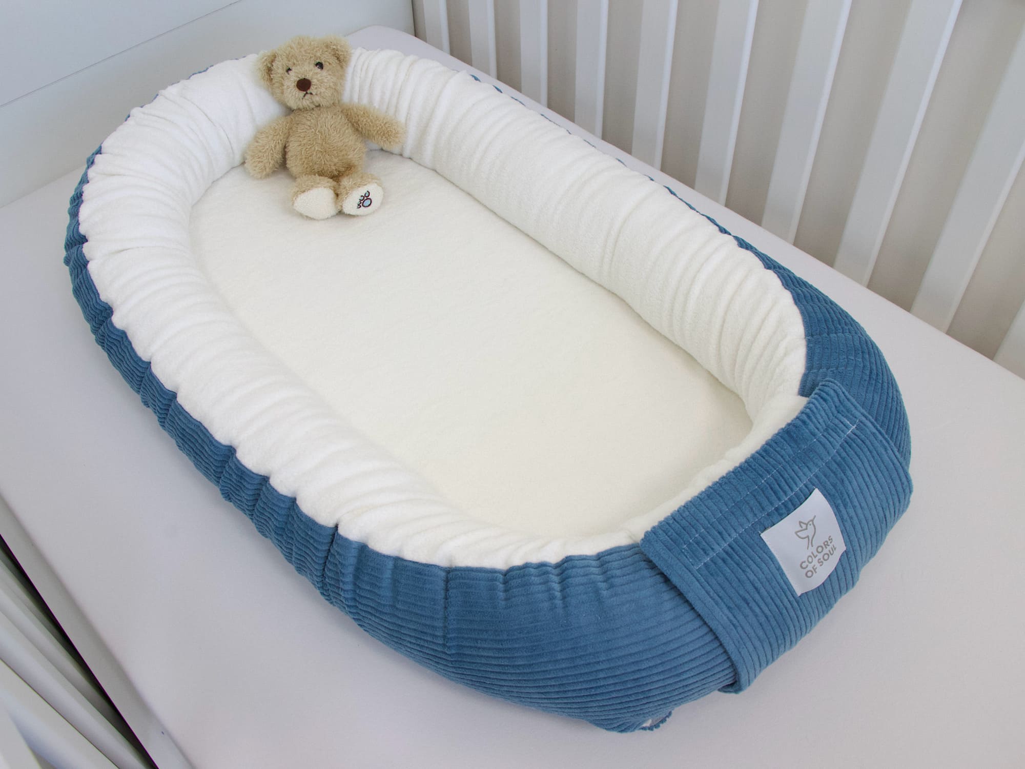 Babynestchen - Kordstoff blau / Baumwollfleece creme