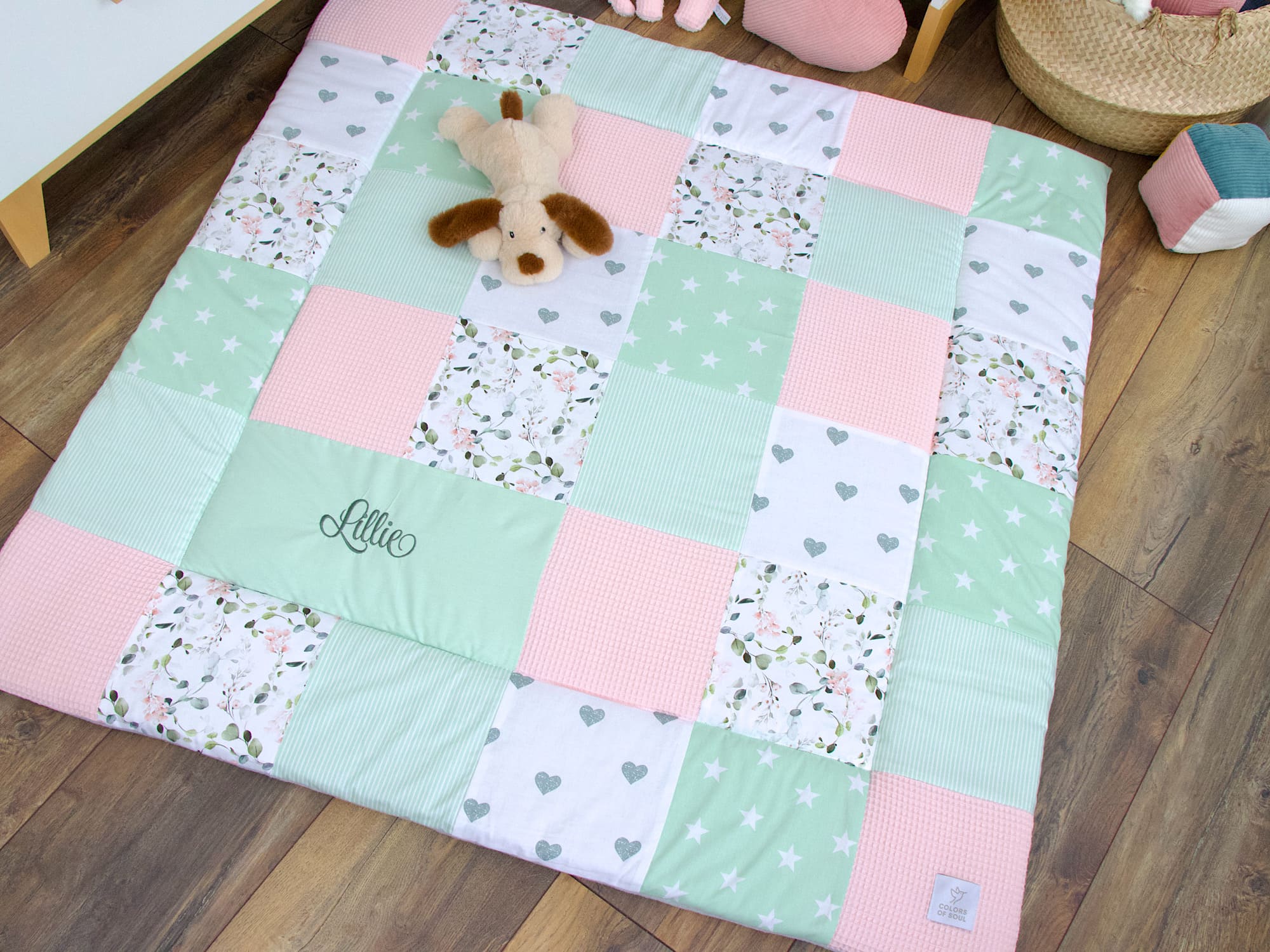 Patchwork Krabbeldecke - Gartenblumen rosa / Waffelpique hellrosa / mint