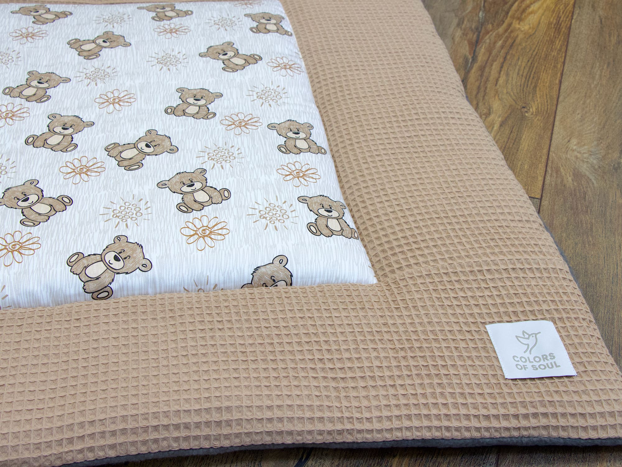 Krabbeldecke - niedliche Bärchen / Waffelpique camel