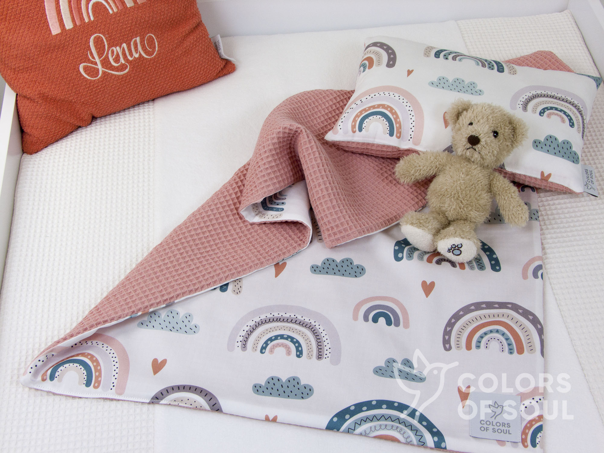 Babydecke - pastell Regenbogen und Herzen / Waffelpique blush