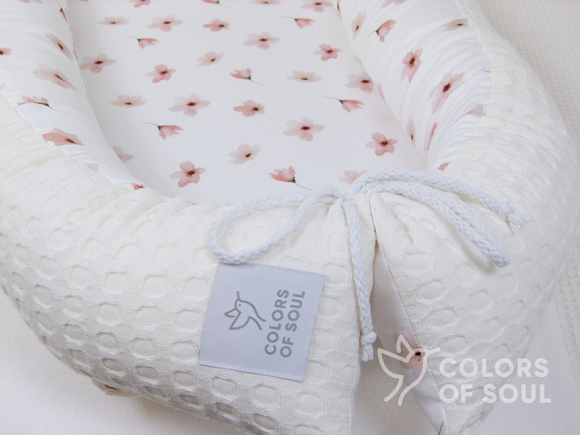 Babynest - Blumen Aquarell rosa / Waffelpique grob creme